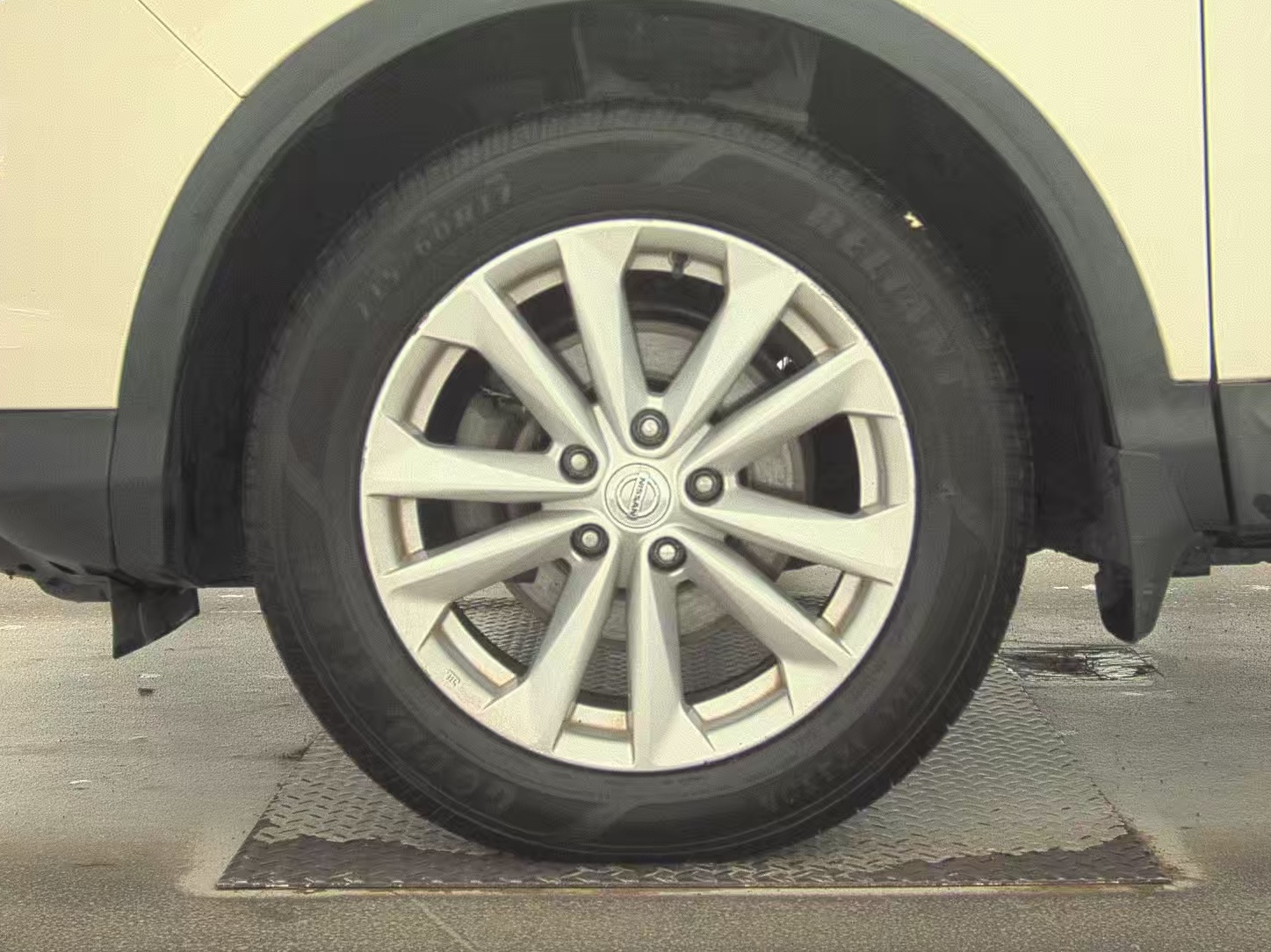 2018 Nissan Rogue Sport SV FWD