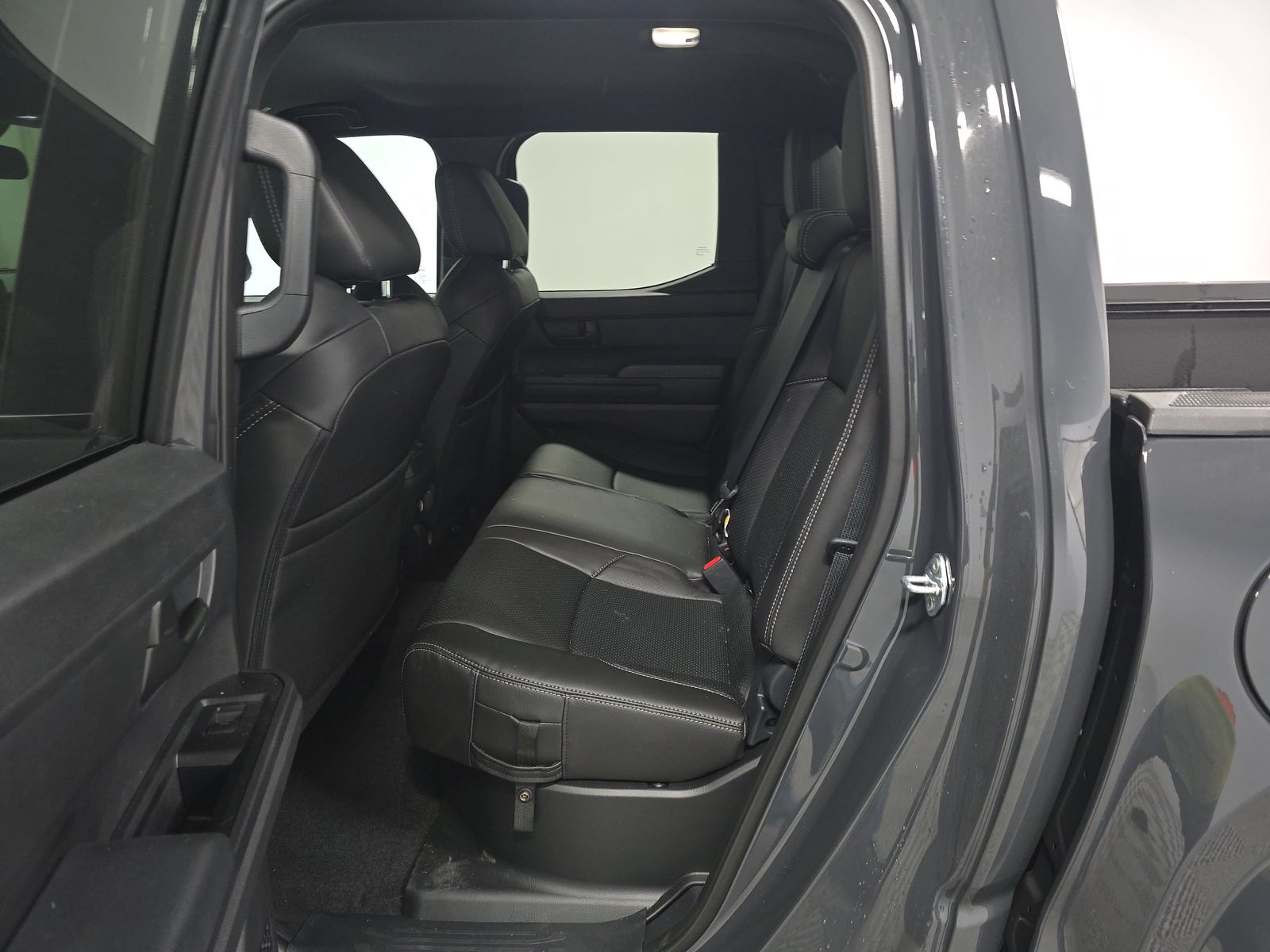 2024 Toyota Tacoma SR AWD