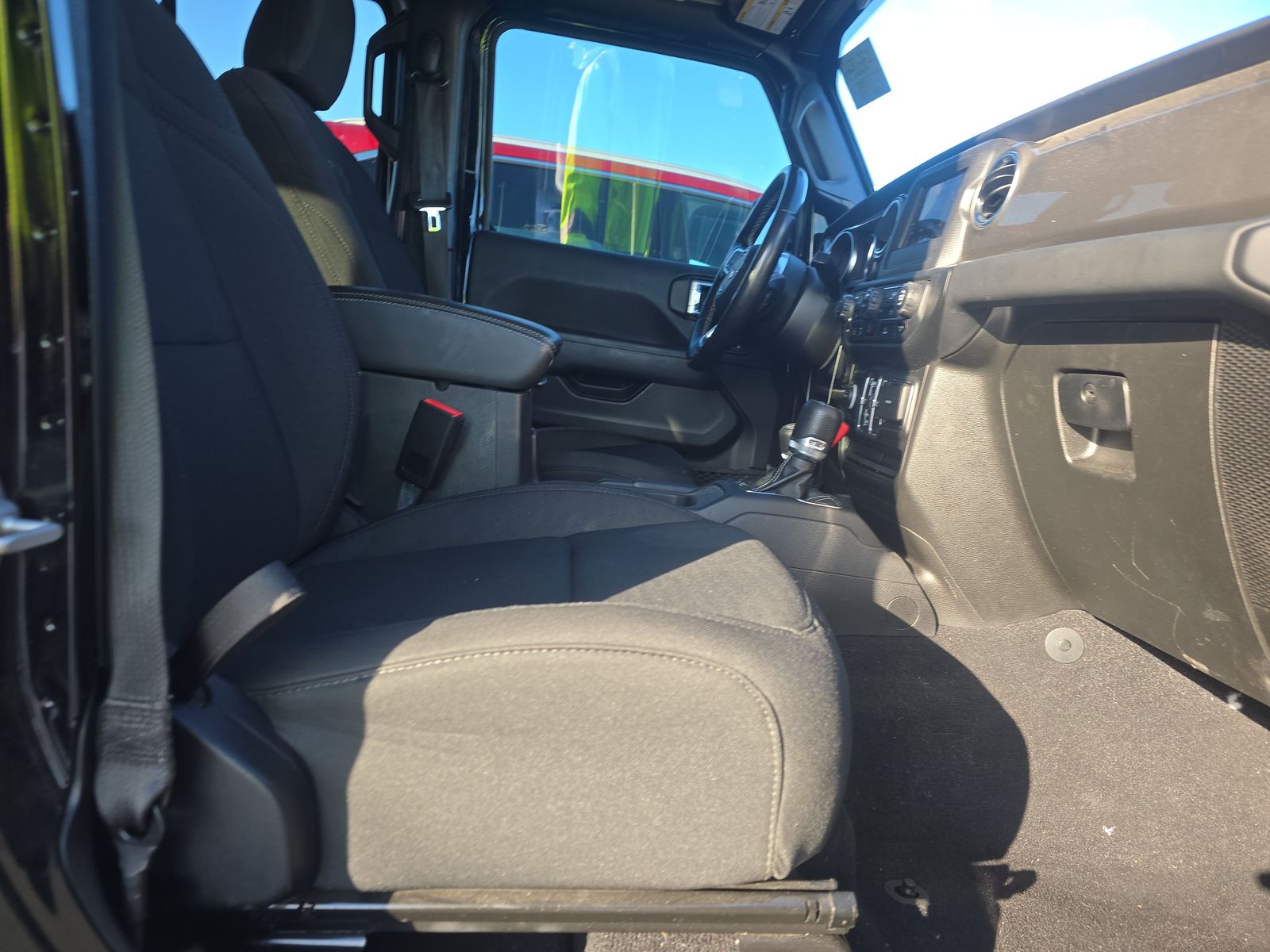 2021 Jeep Wrangler Unlimited Sahara AWD