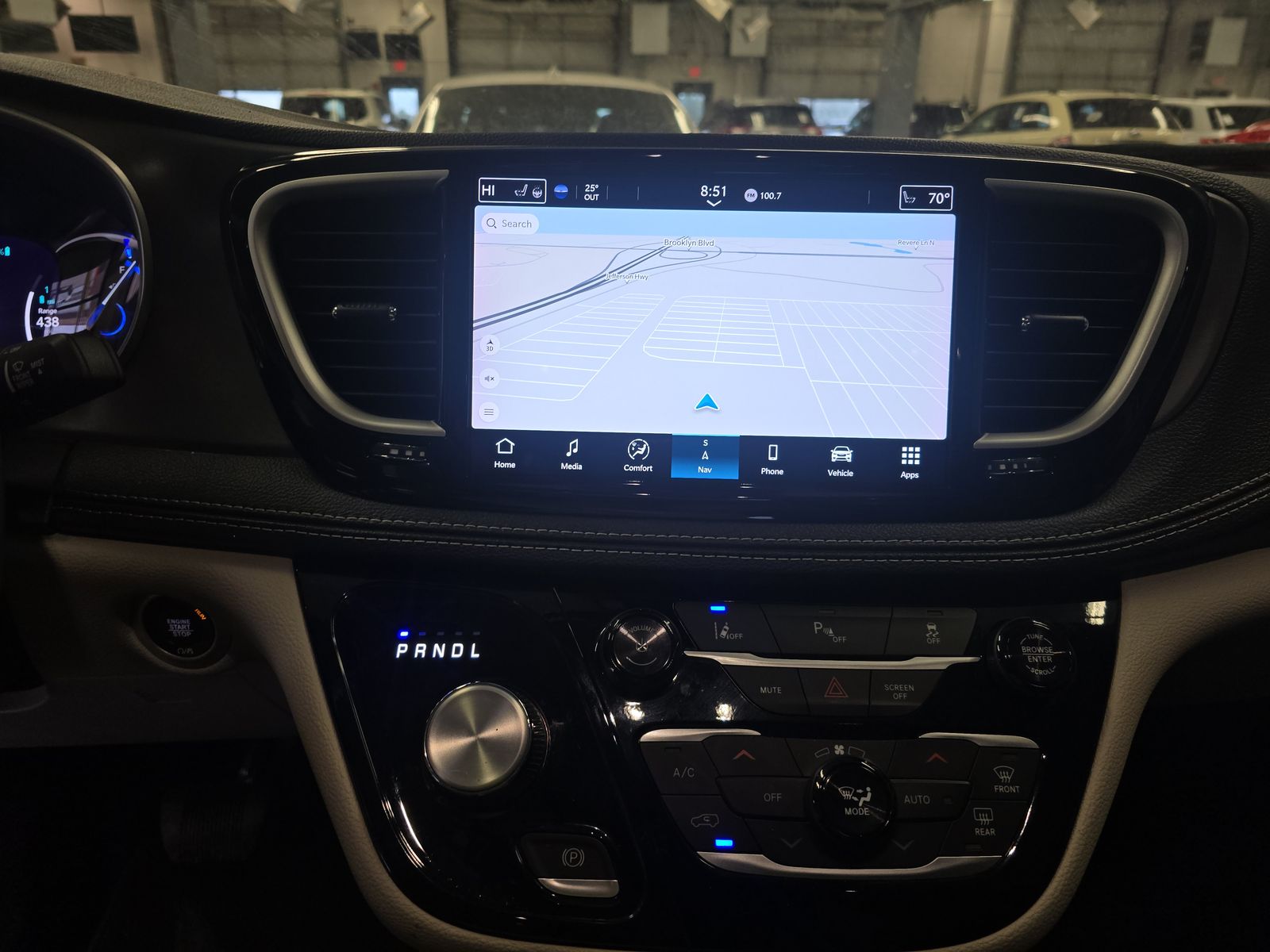 2024 Chrysler Pacifica Hybrid Select FWD