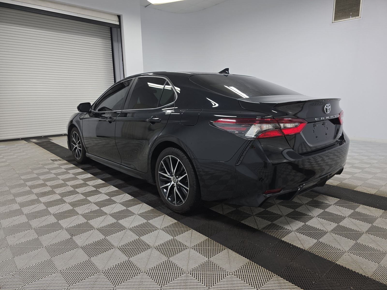 2022 Toyota Camry SE FWD