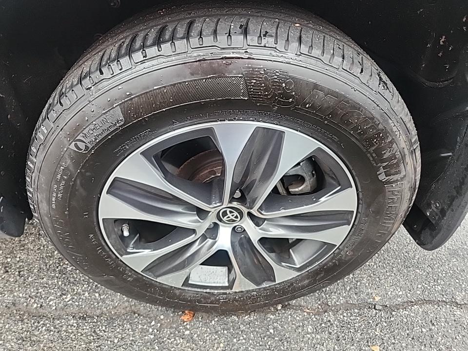 2022 Toyota Highlander XLE AWD