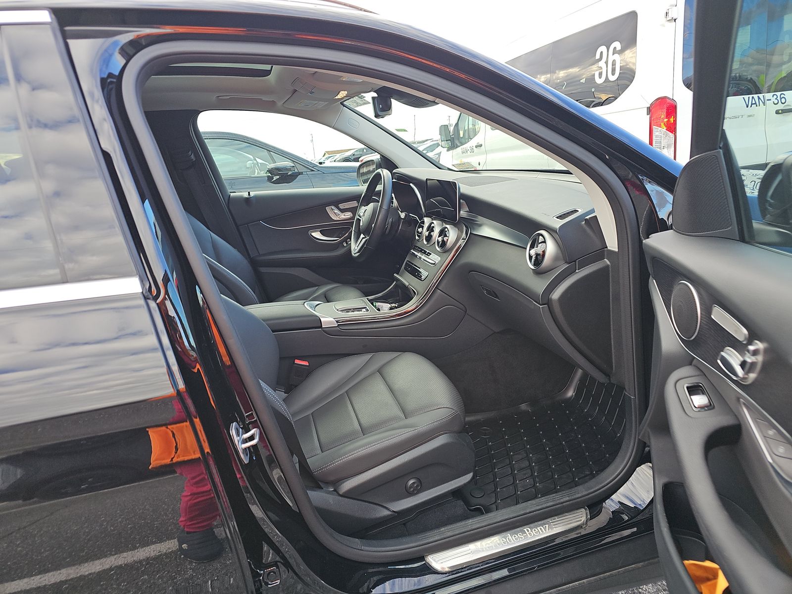 2022 Mercedes-Benz GLC GLC 300 AWD