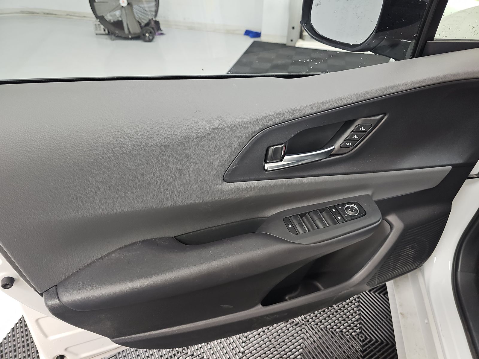 2024 Toyota Prius Limited FWD