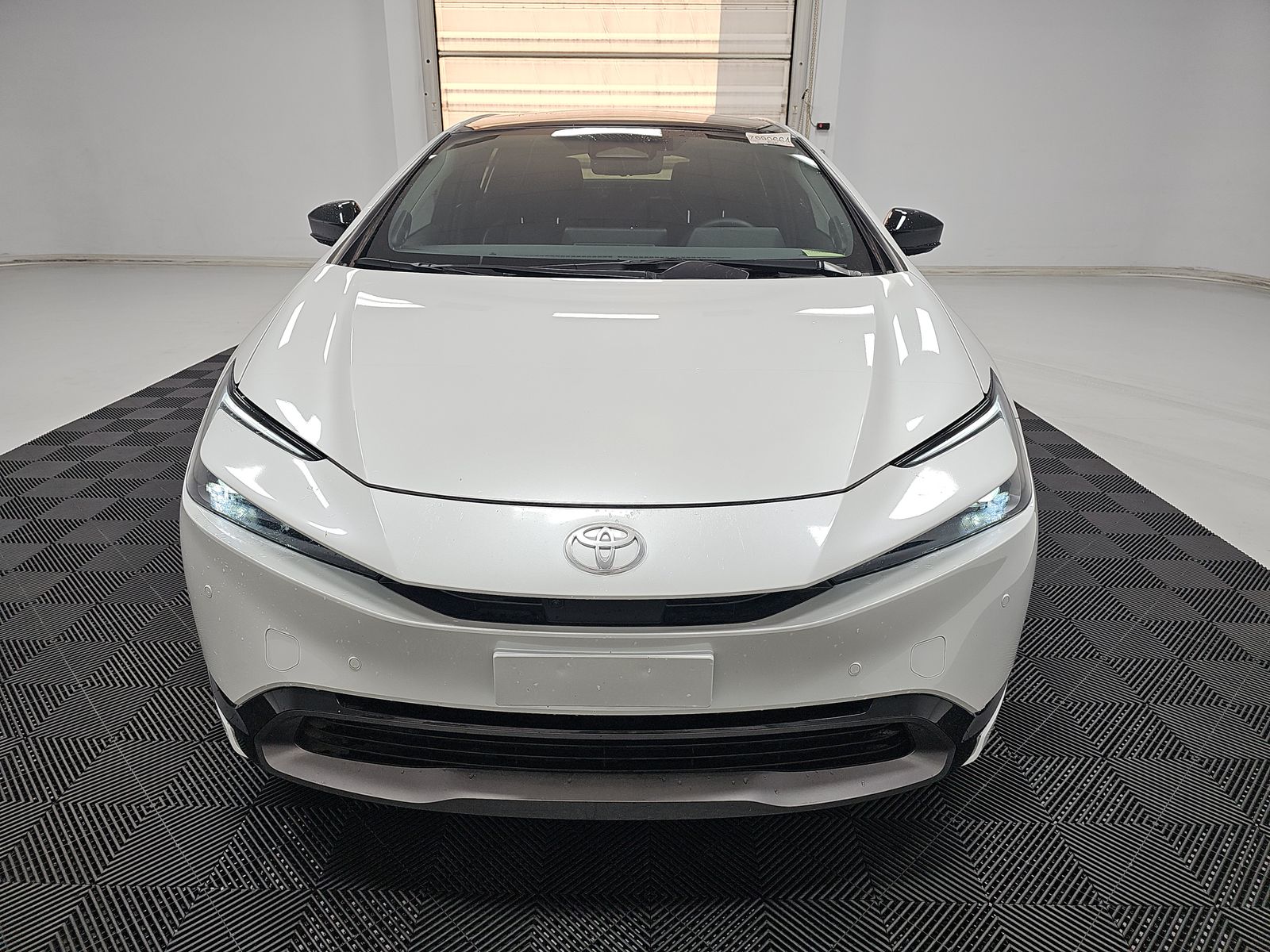 2024 Toyota Prius Limited FWD