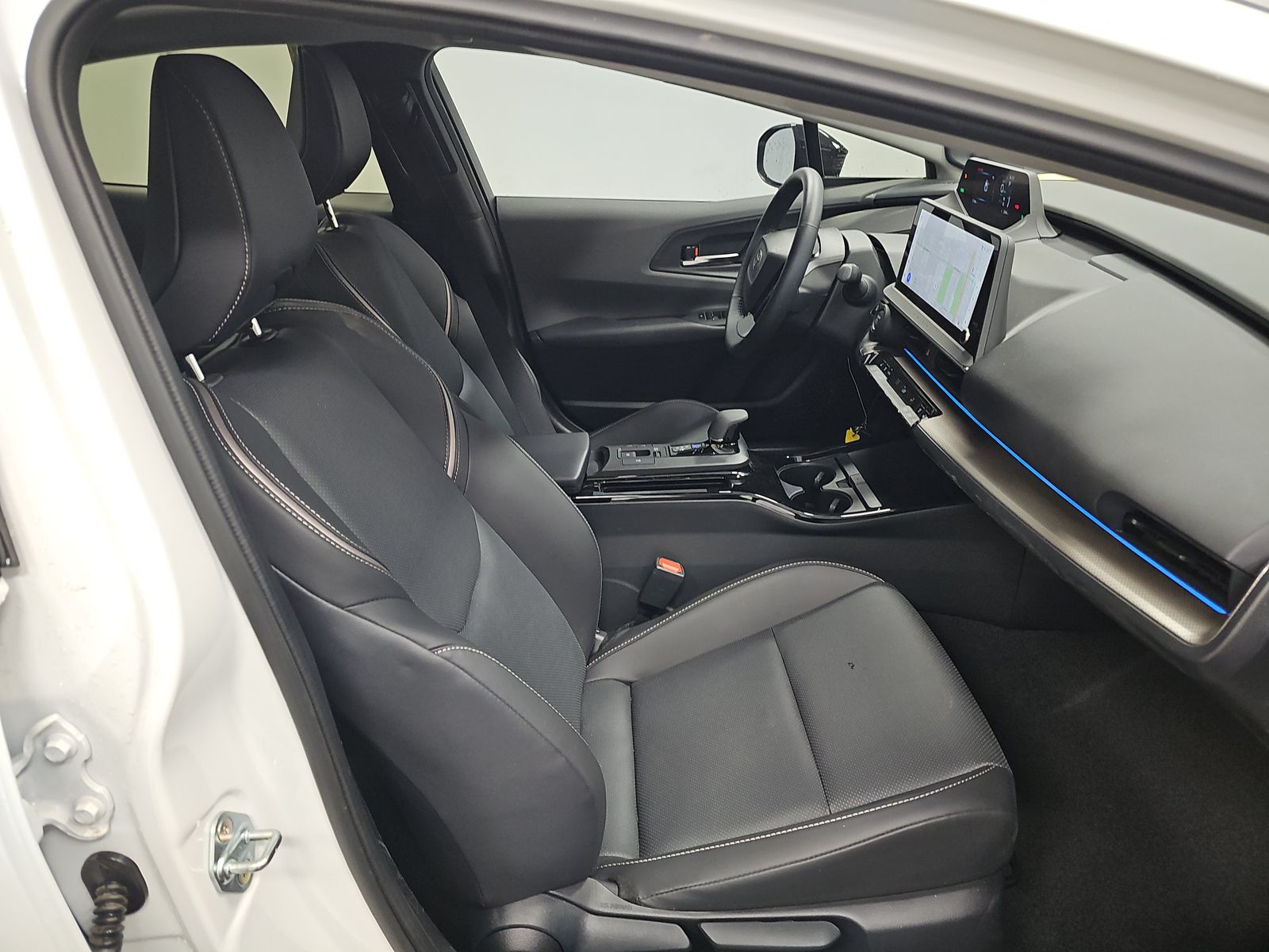 2024 Toyota Prius Limited FWD