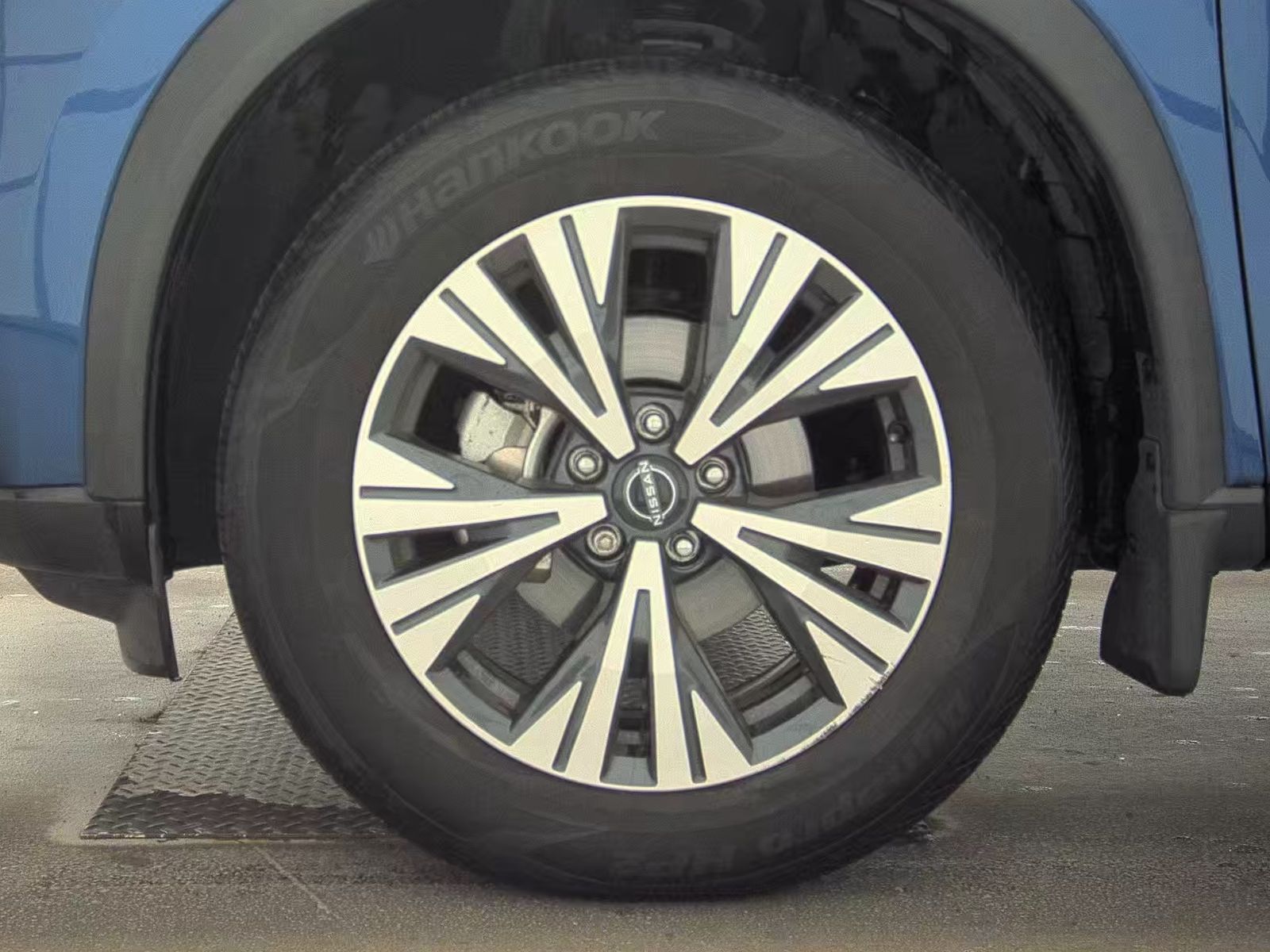 2023 Nissan Rogue SV AWD