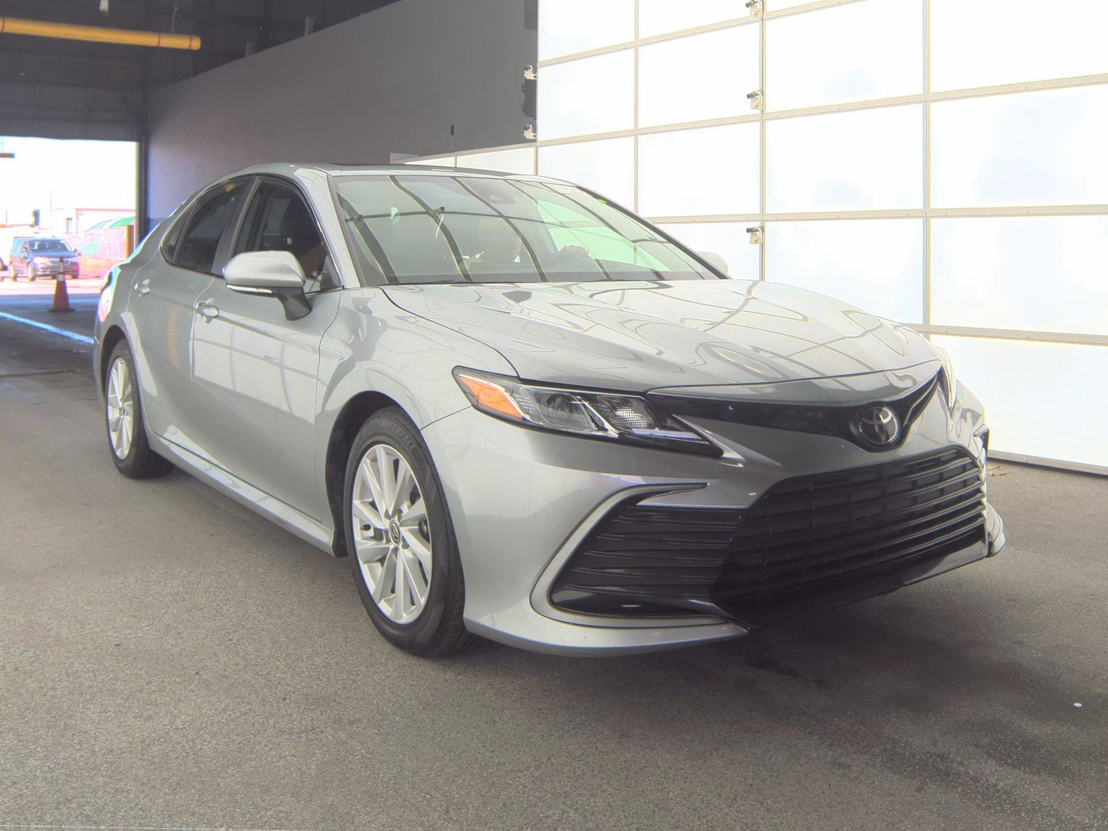 2024 Toyota Camry LE FWD