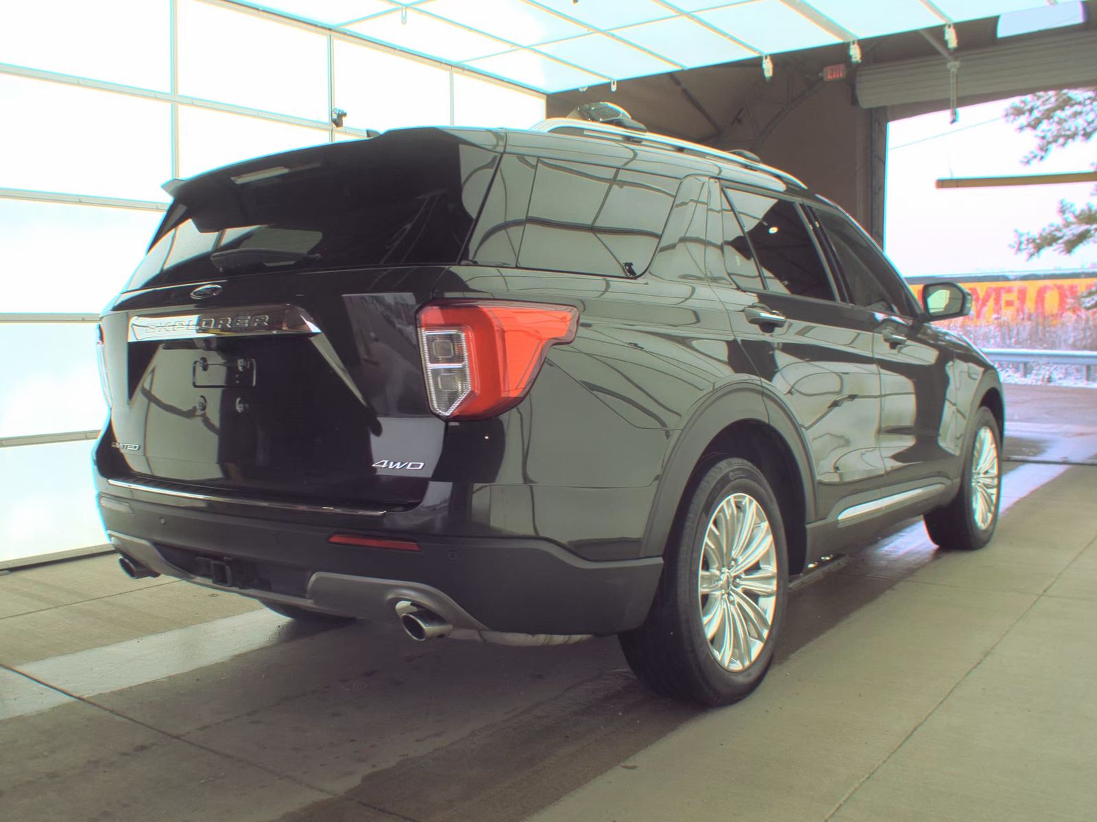 2022 Ford Explorer Limited AWD