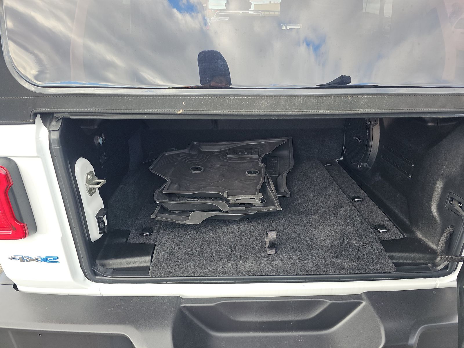 2024 Jeep Wrangler 4xe Sahara AWD