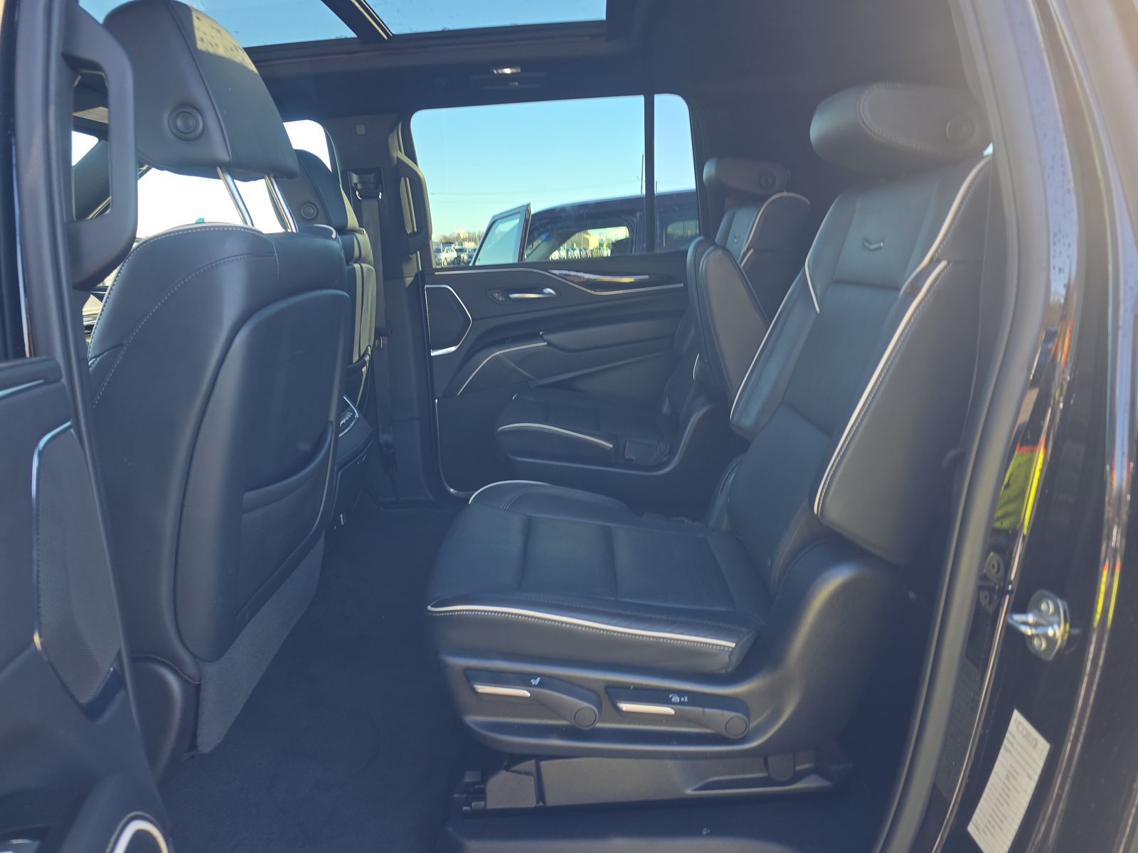 2023 Cadillac Escalade ESV Sport AWD