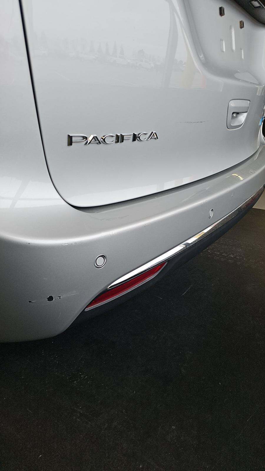 2024 Chrysler Pacifica Hybrid Select FWD