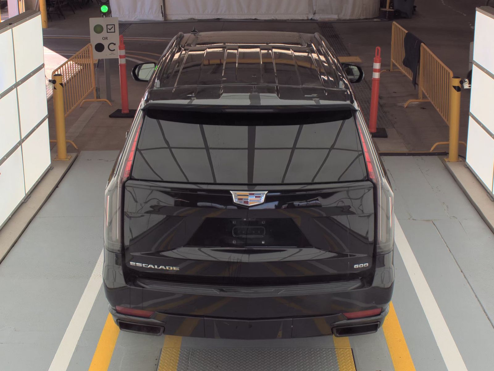 2023 Cadillac Escalade ESV Sport AWD