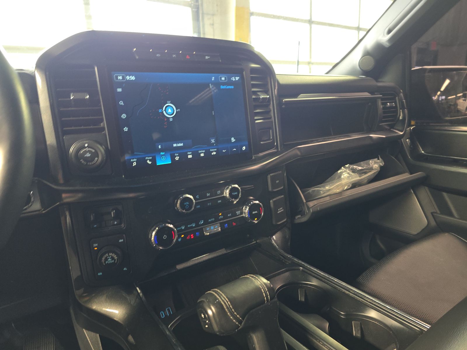 2022 Ford F-150 Lariat AWD