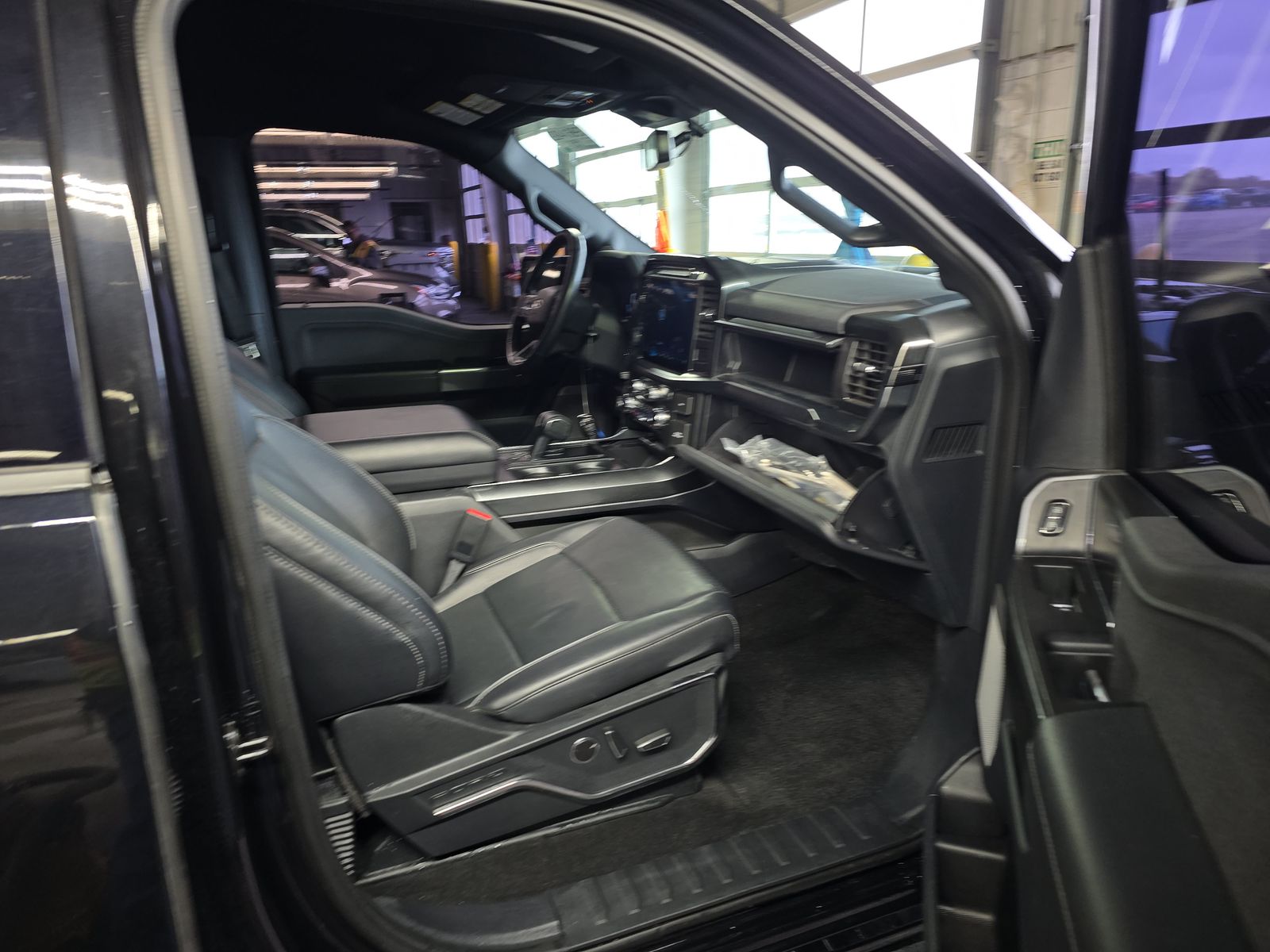 2022 Ford F-150 Lariat AWD