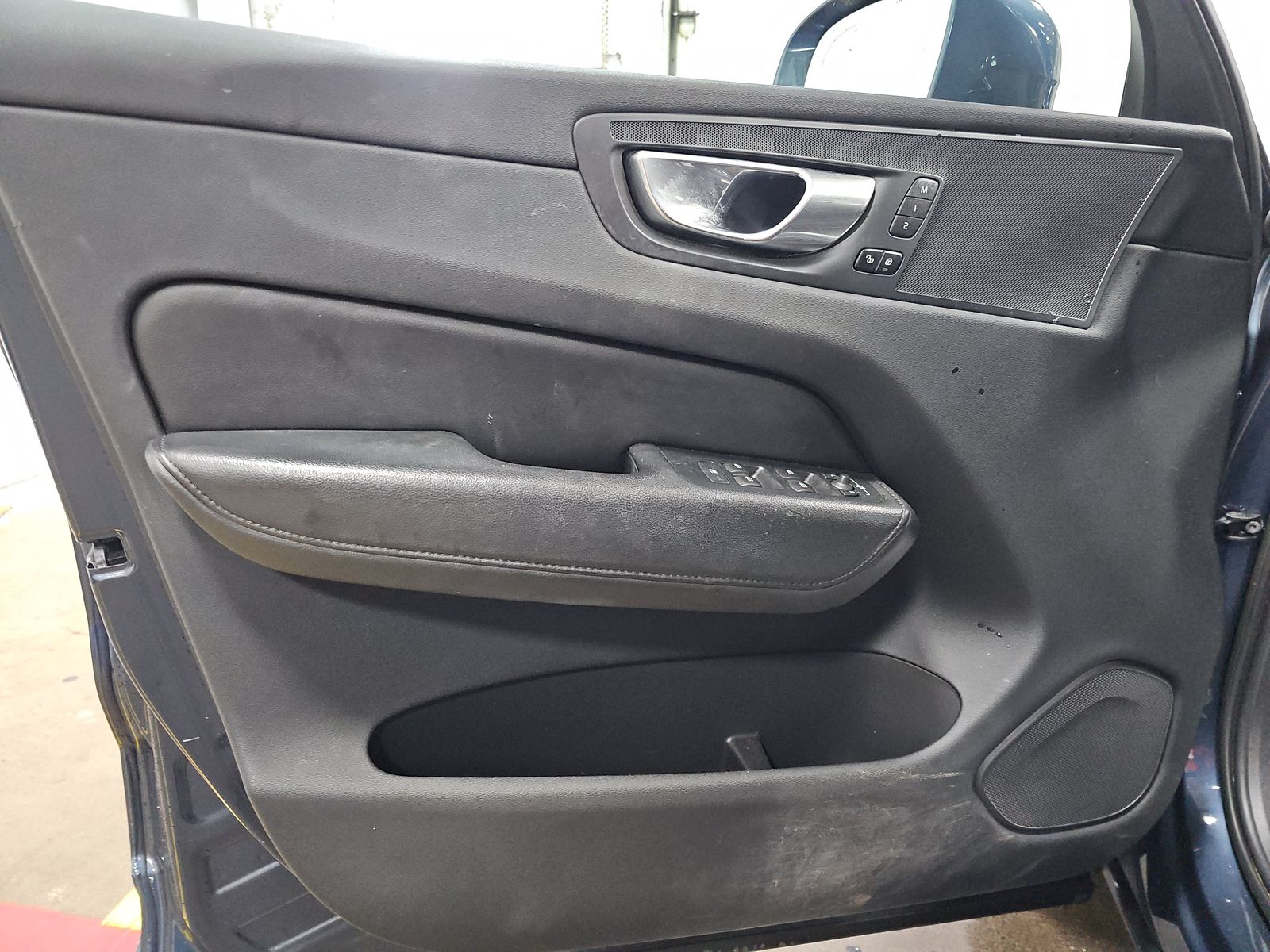 2023 Volvo XC60 B5 Core AWD