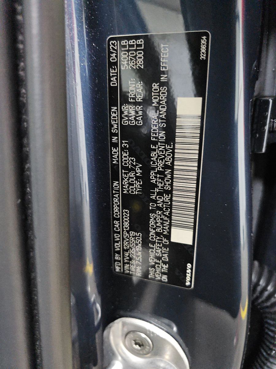 2023 Volvo XC60 B5 Core AWD