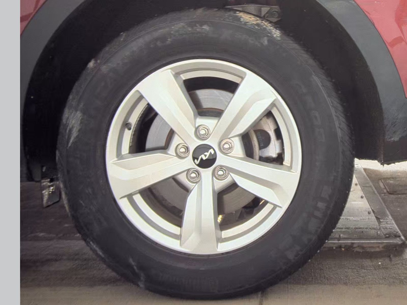 2024 Kia Sorento LX FWD