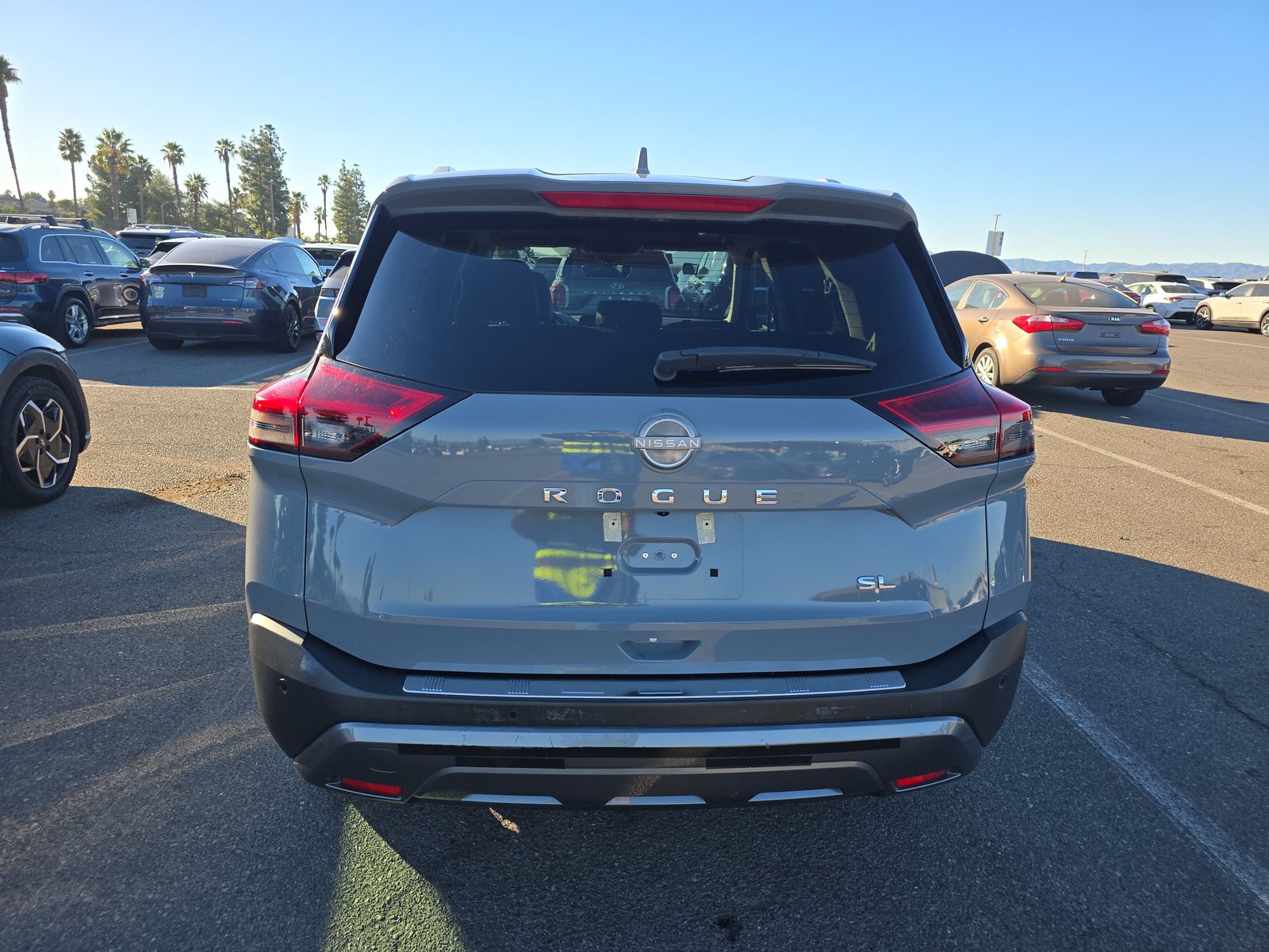 2023 Nissan Rogue SL FWD