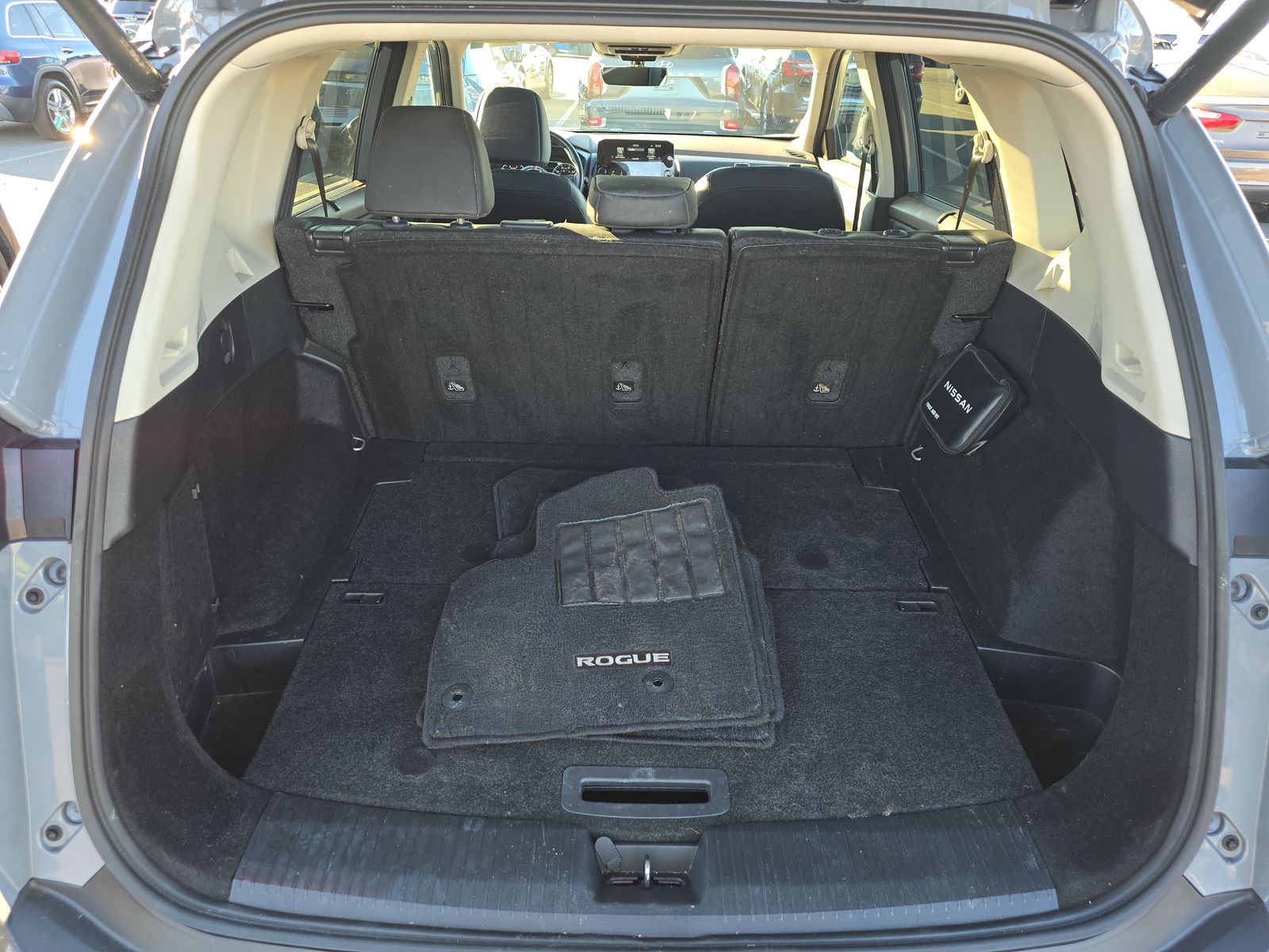 2023 Nissan Rogue SL FWD