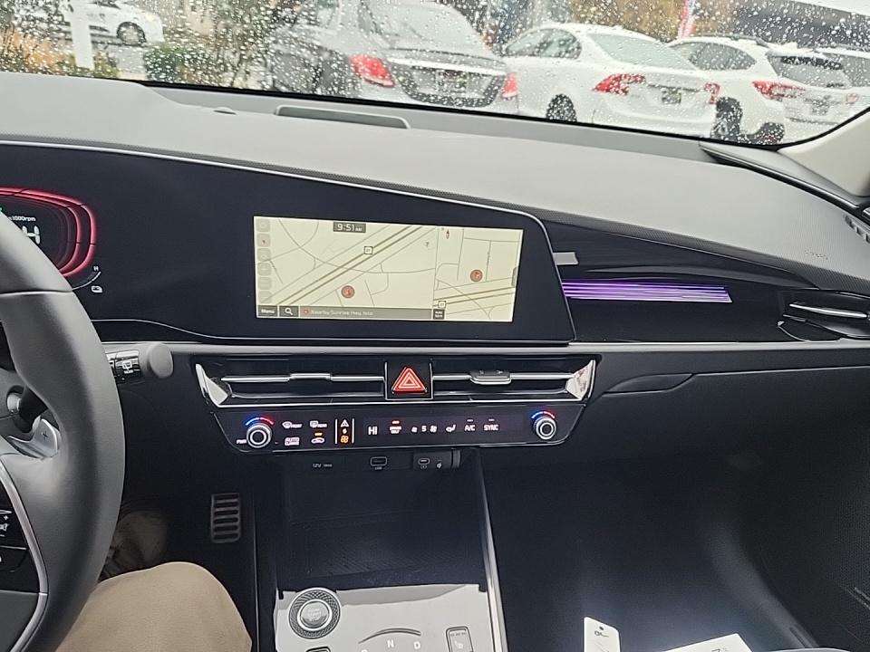 2024 Kia Niro PHEV SX Touring FWD