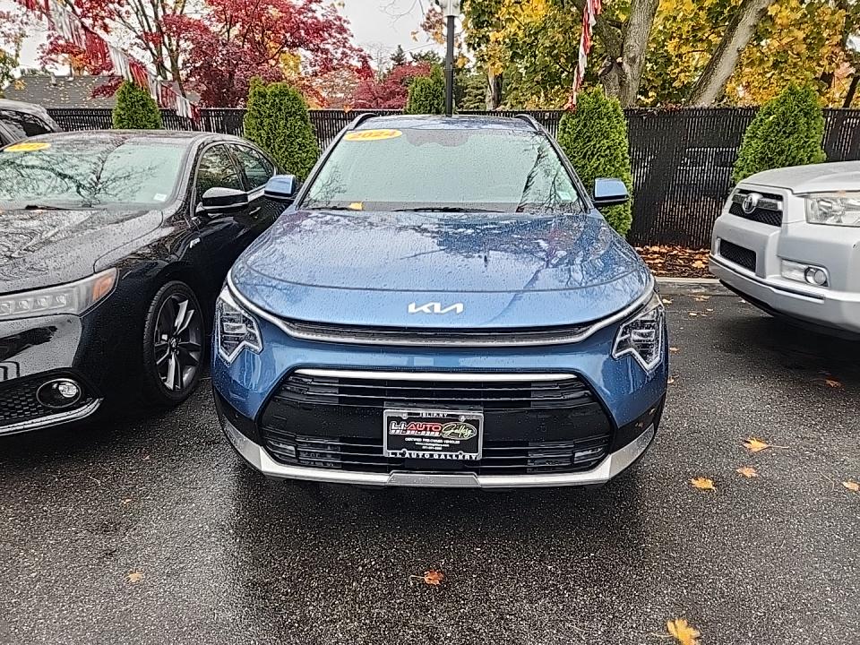 2024 Kia Niro PHEV SX Touring FWD