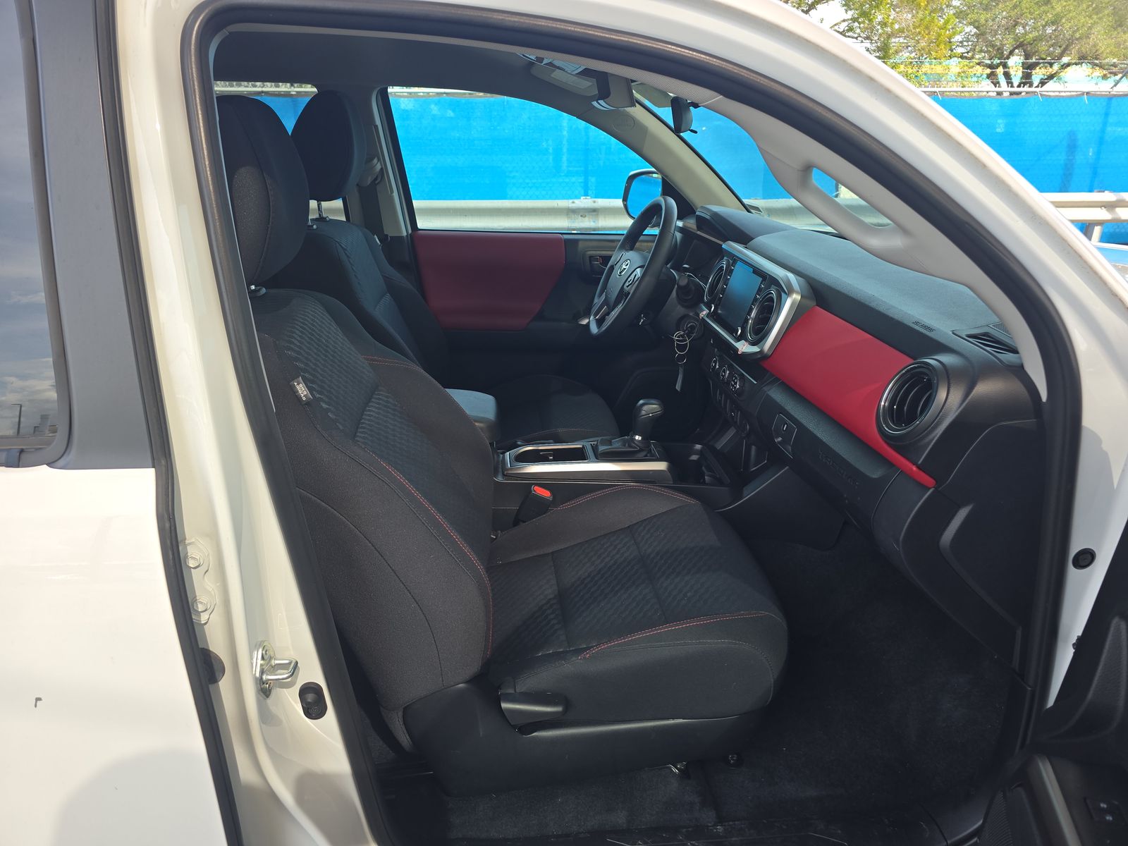 2023 Toyota Tacoma SR5 RWD