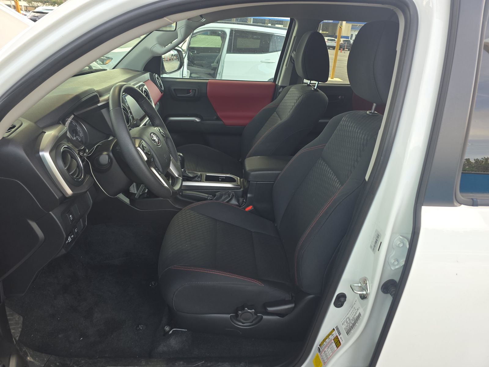 2023 Toyota Tacoma SR5 RWD