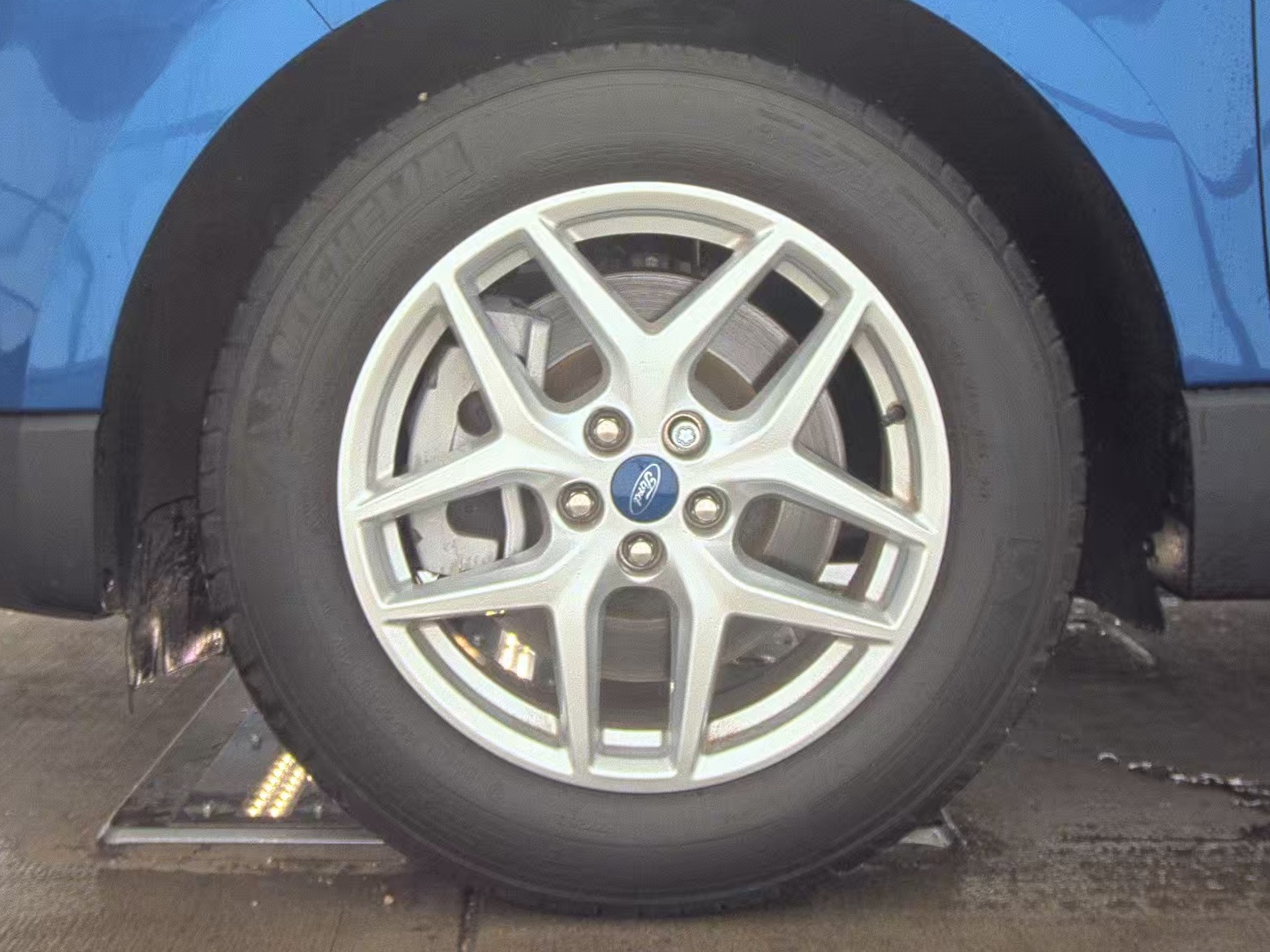 2022 Ford Edge SEL AWD