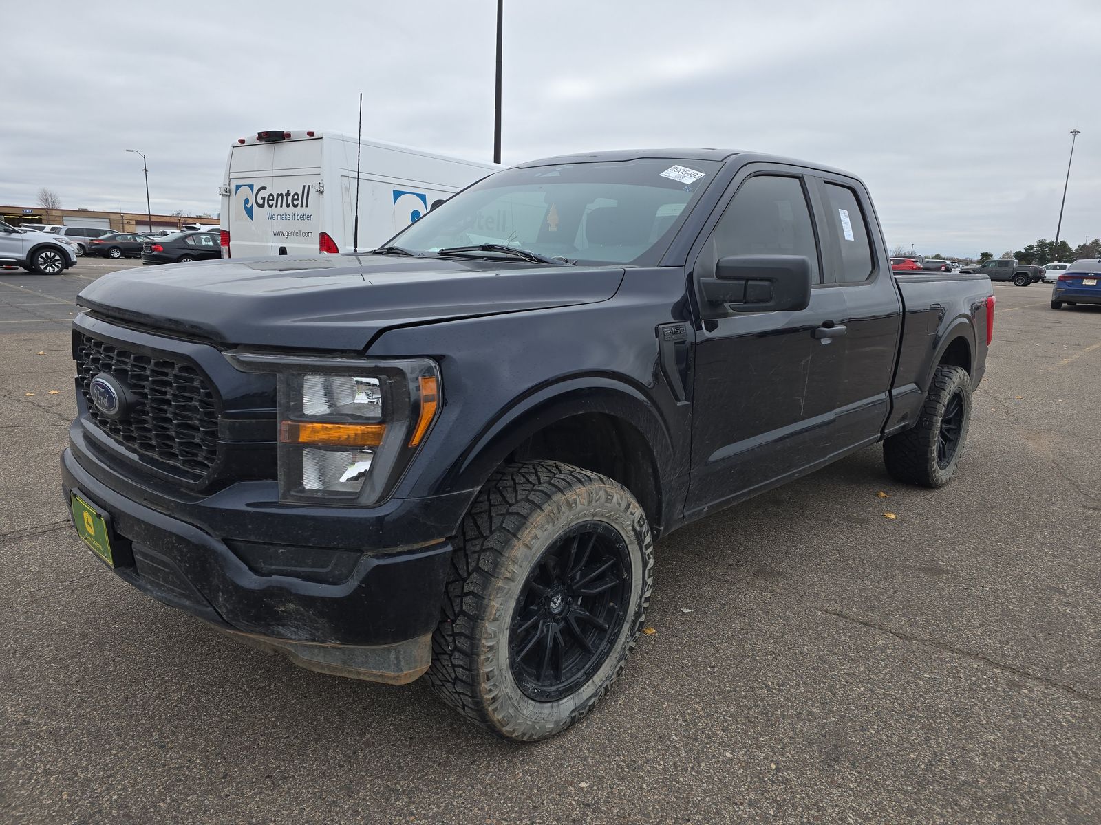 2023 Ford F-150 XL RWD