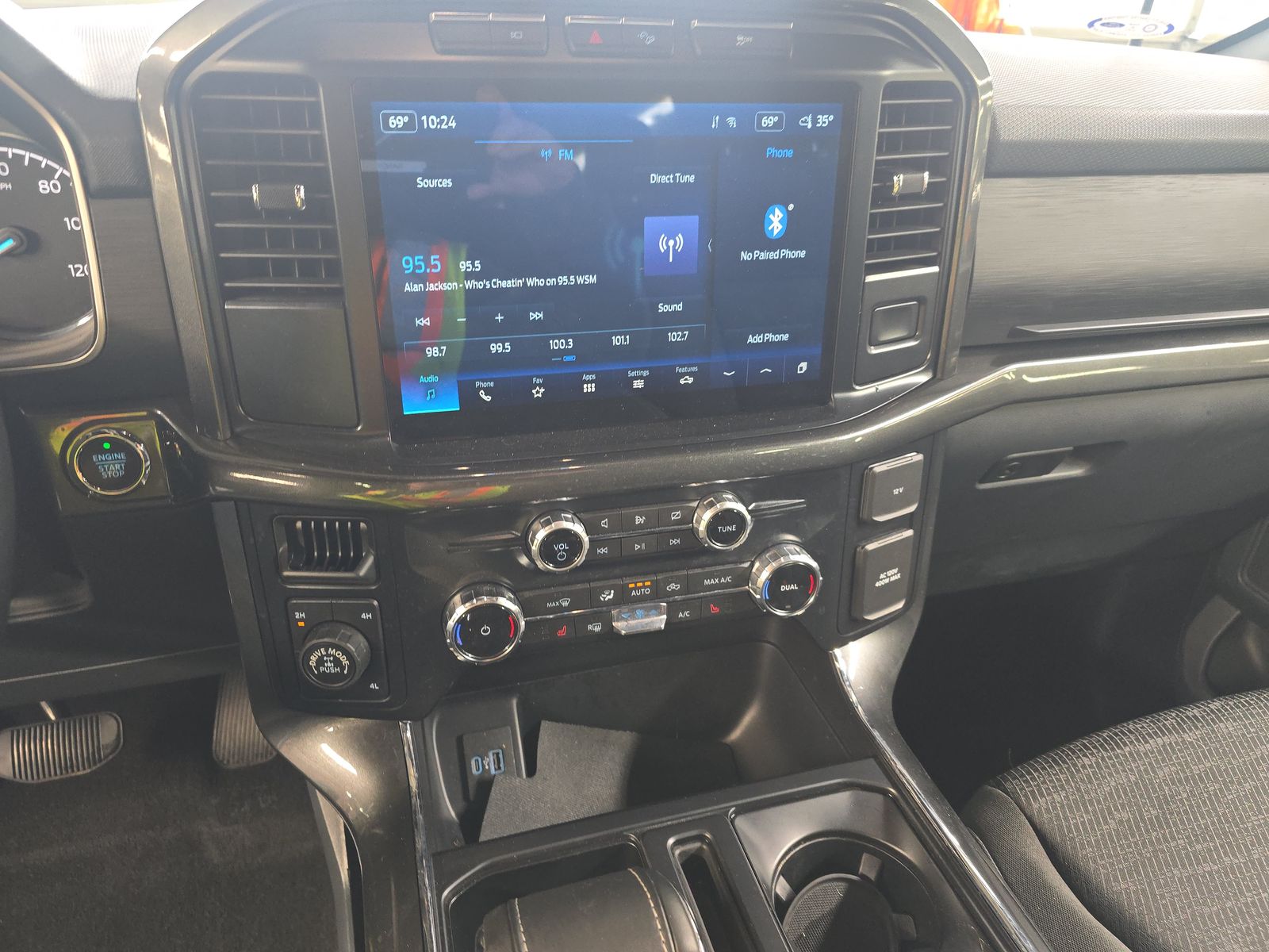 2022 Ford F-150 XLT AWD