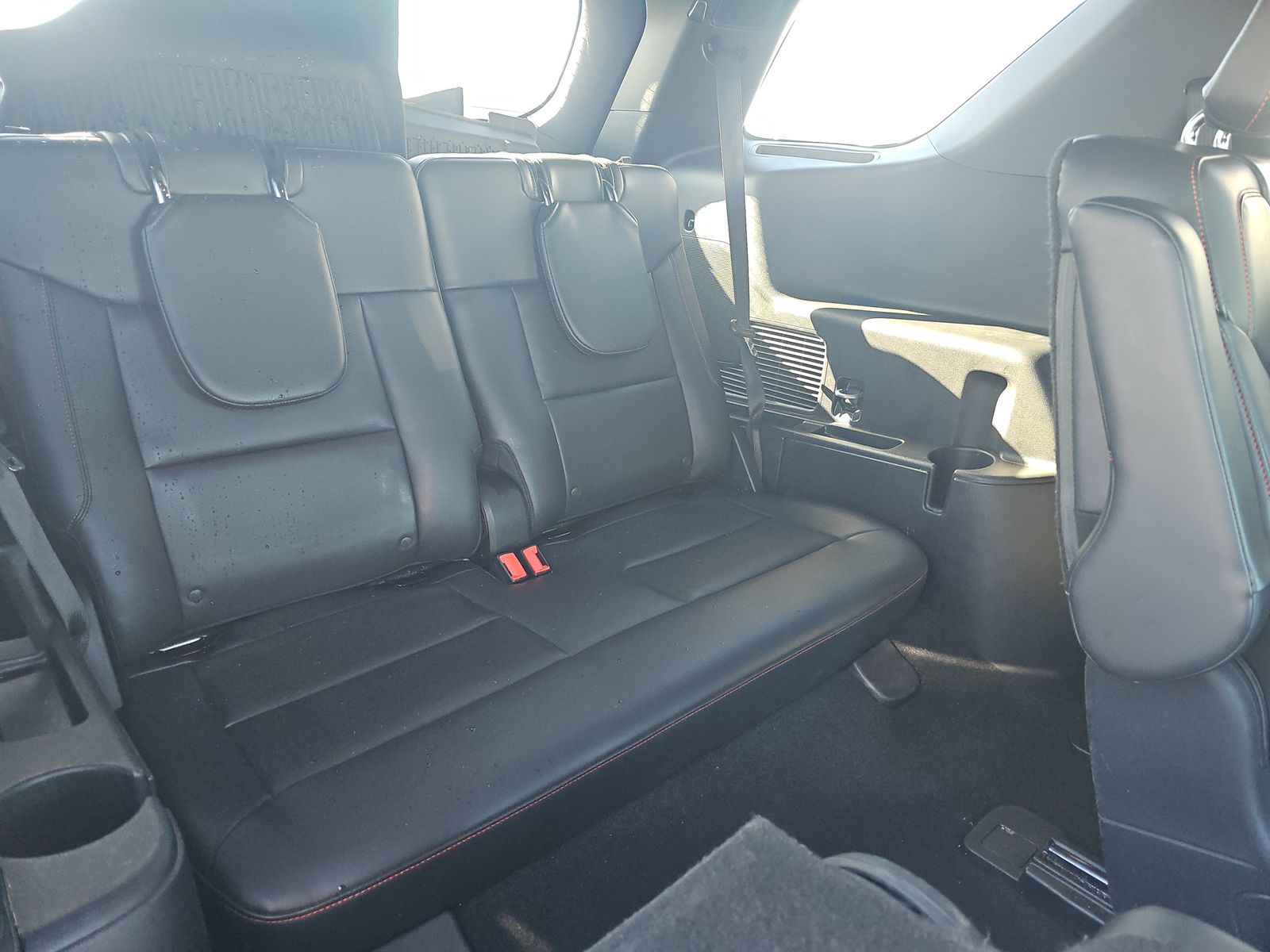 2025 Ford Explorer ST-Line AWD