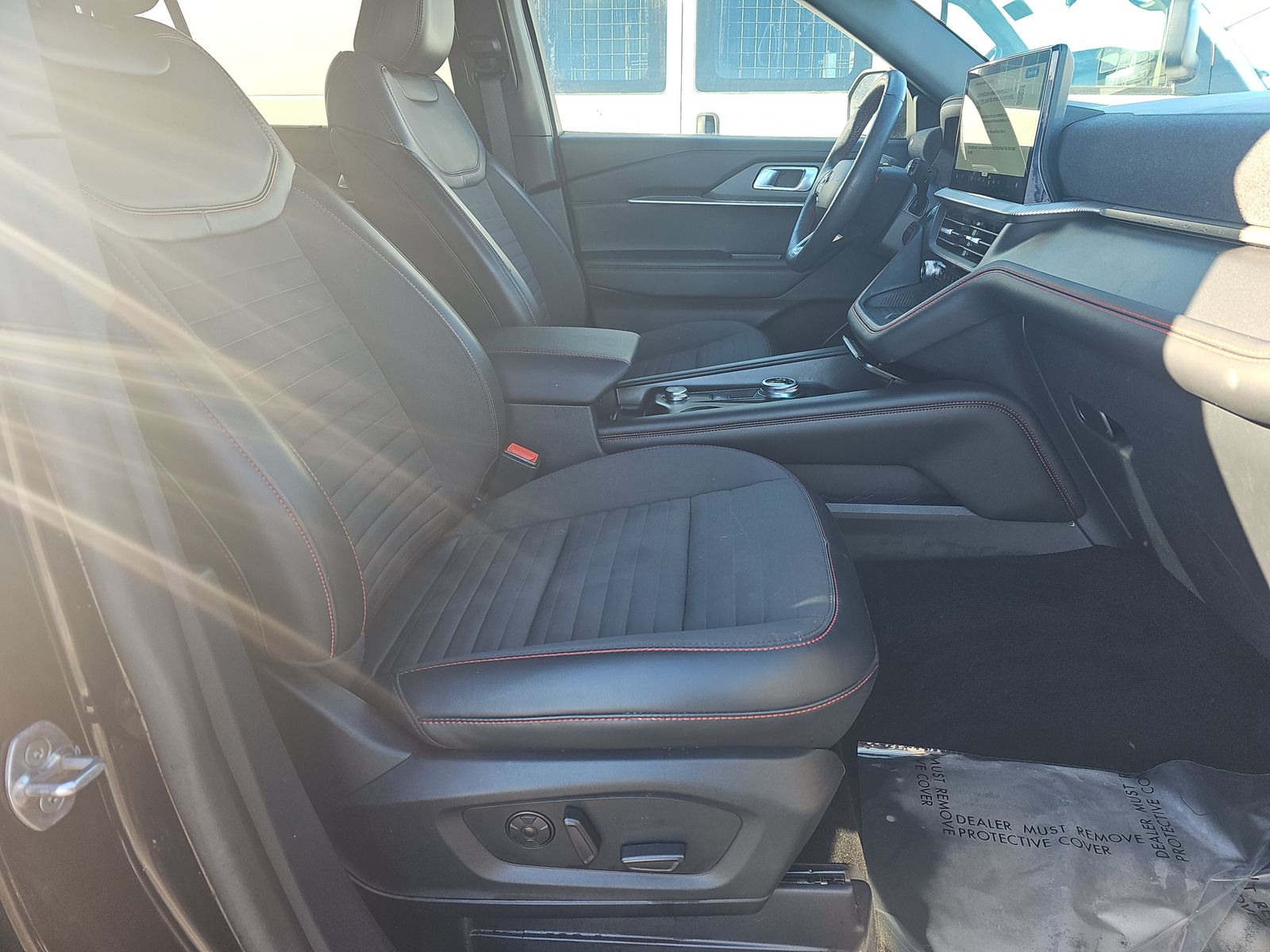 2025 Ford Explorer ST-Line AWD