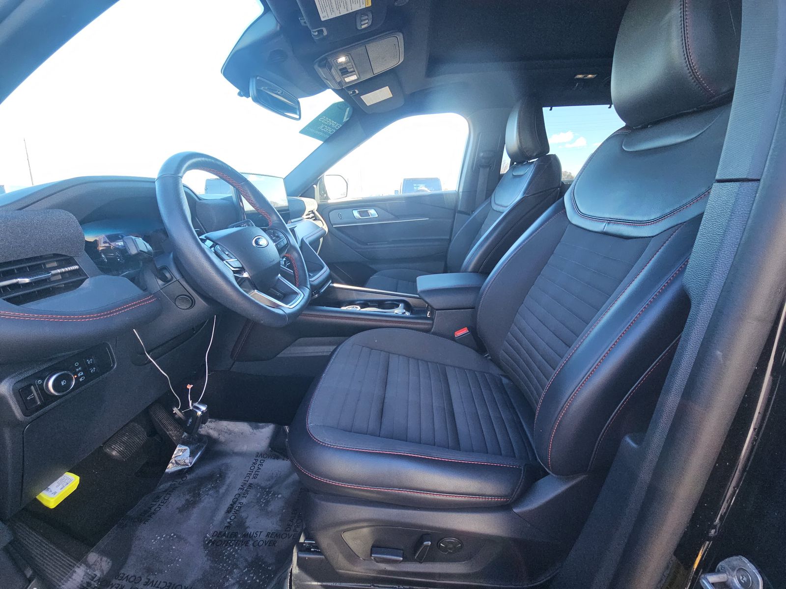 2025 Ford Explorer ST-Line AWD