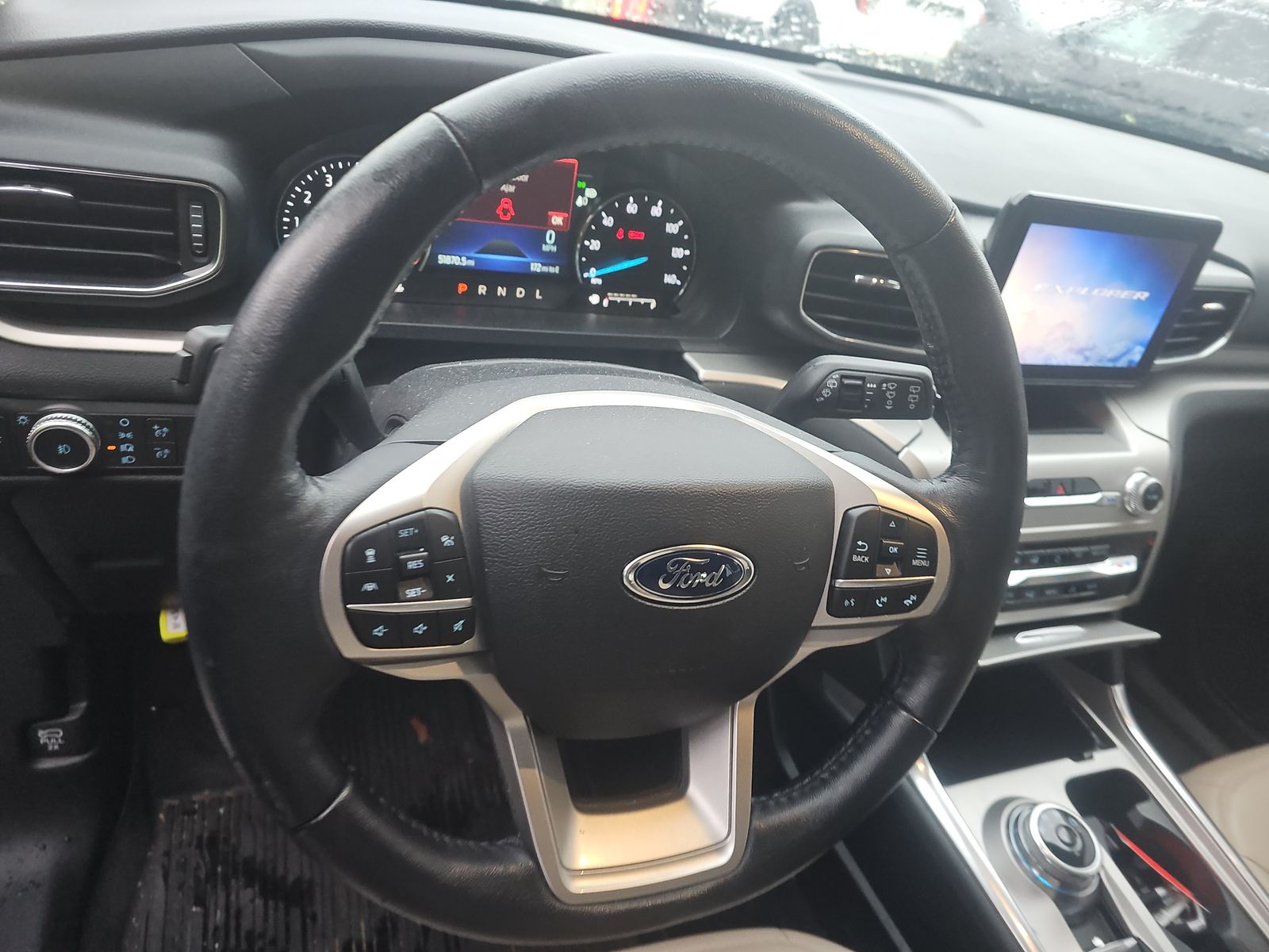 2022 Ford Explorer XLT AWD