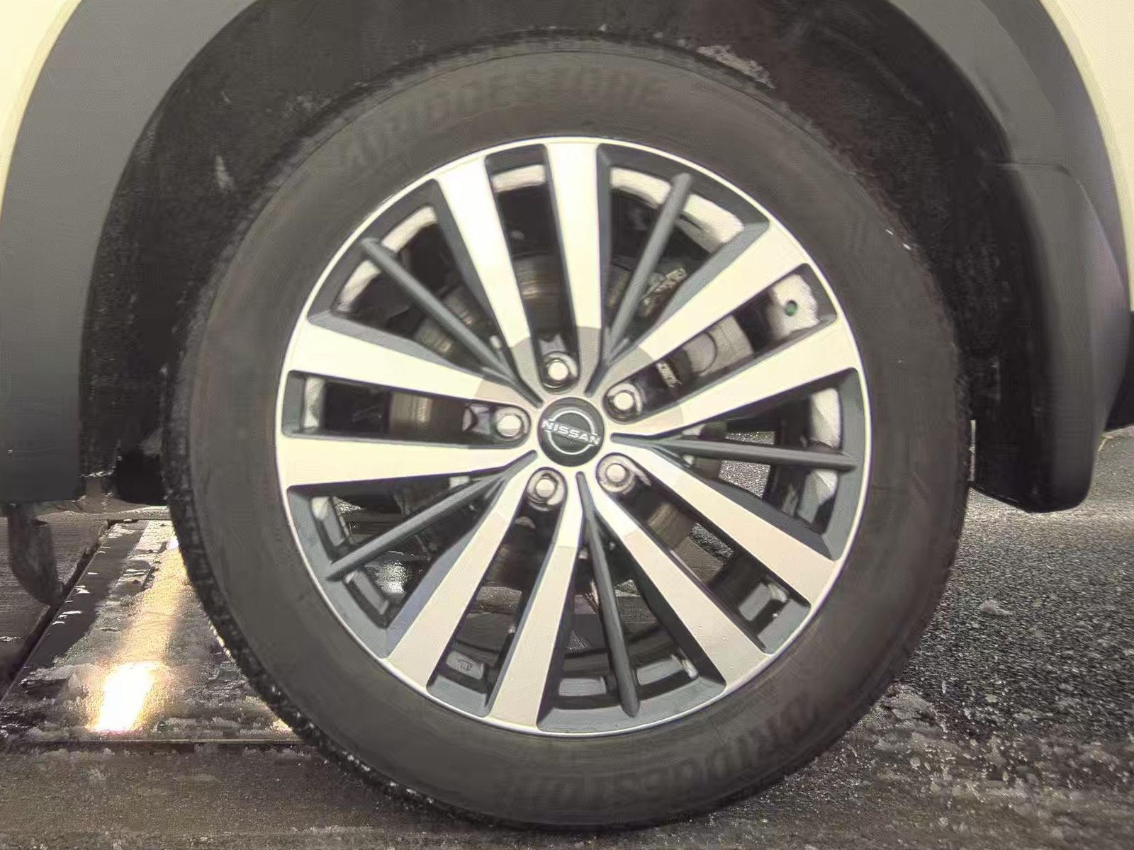 2022 Nissan Pathfinder Platinum AWD