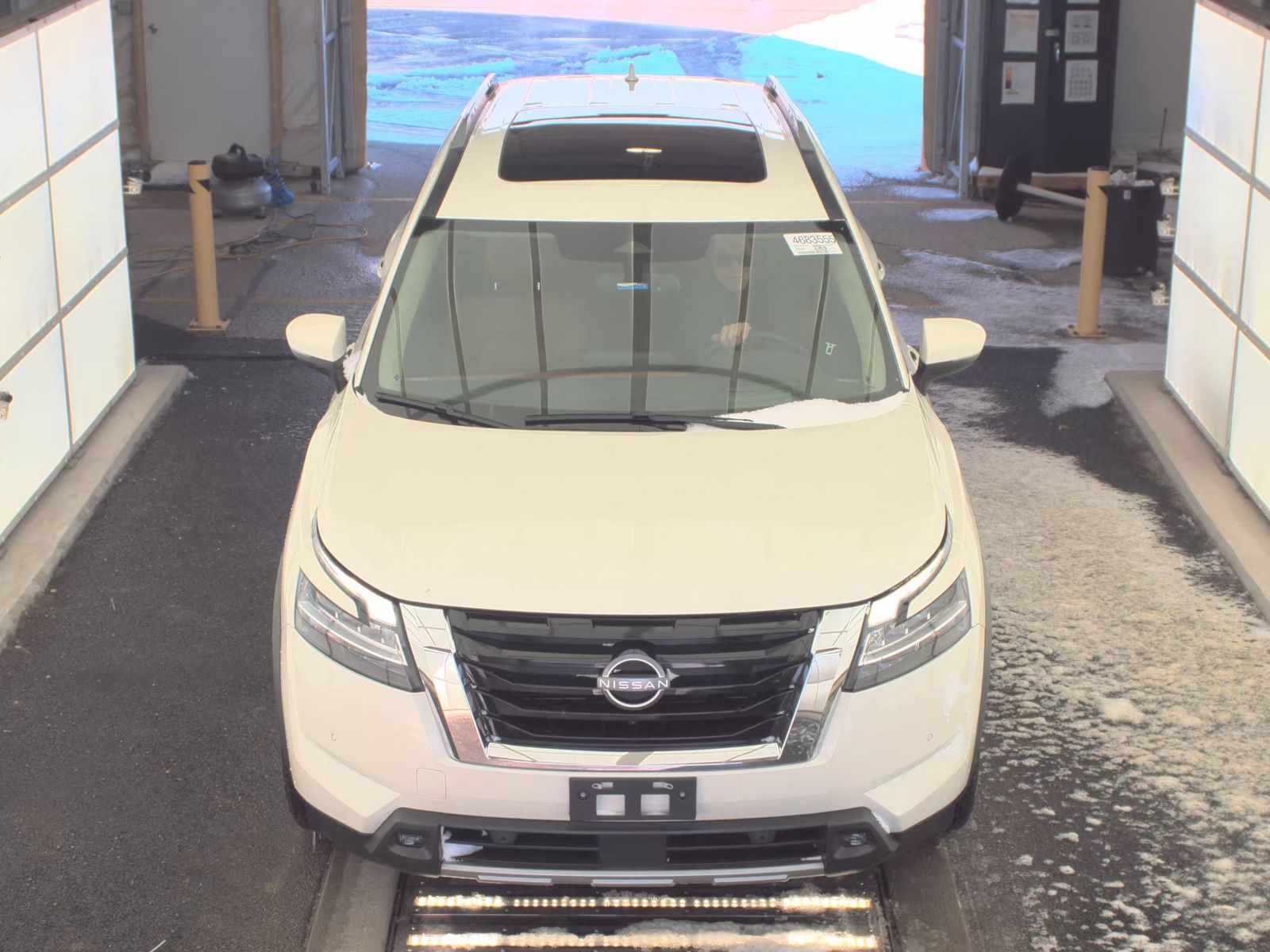 2022 Nissan Pathfinder Platinum AWD