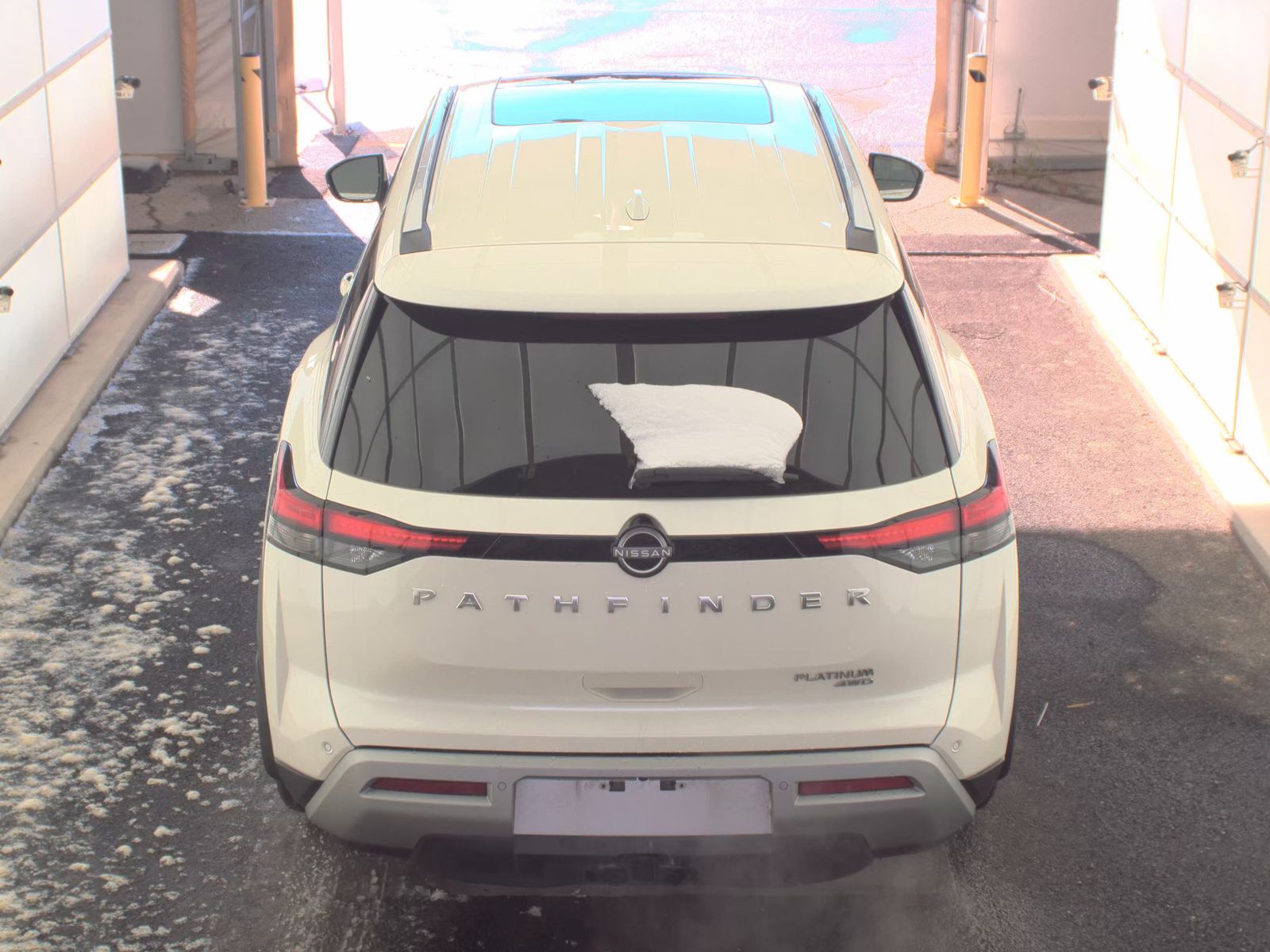 2022 Nissan Pathfinder Platinum AWD