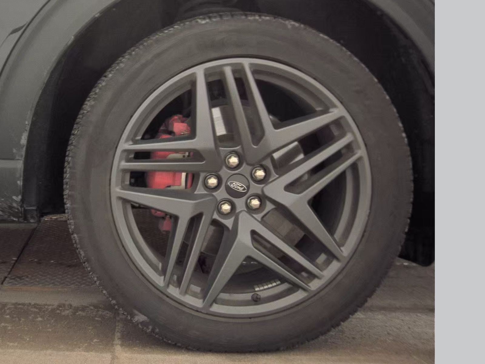 2025 Ford Explorer ST-Line AWD