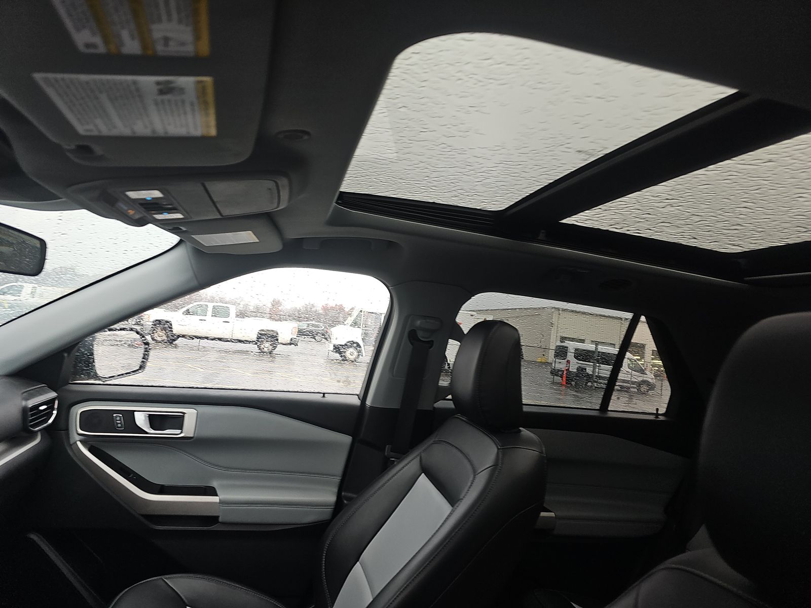 2022 Ford Explorer XLT AWD