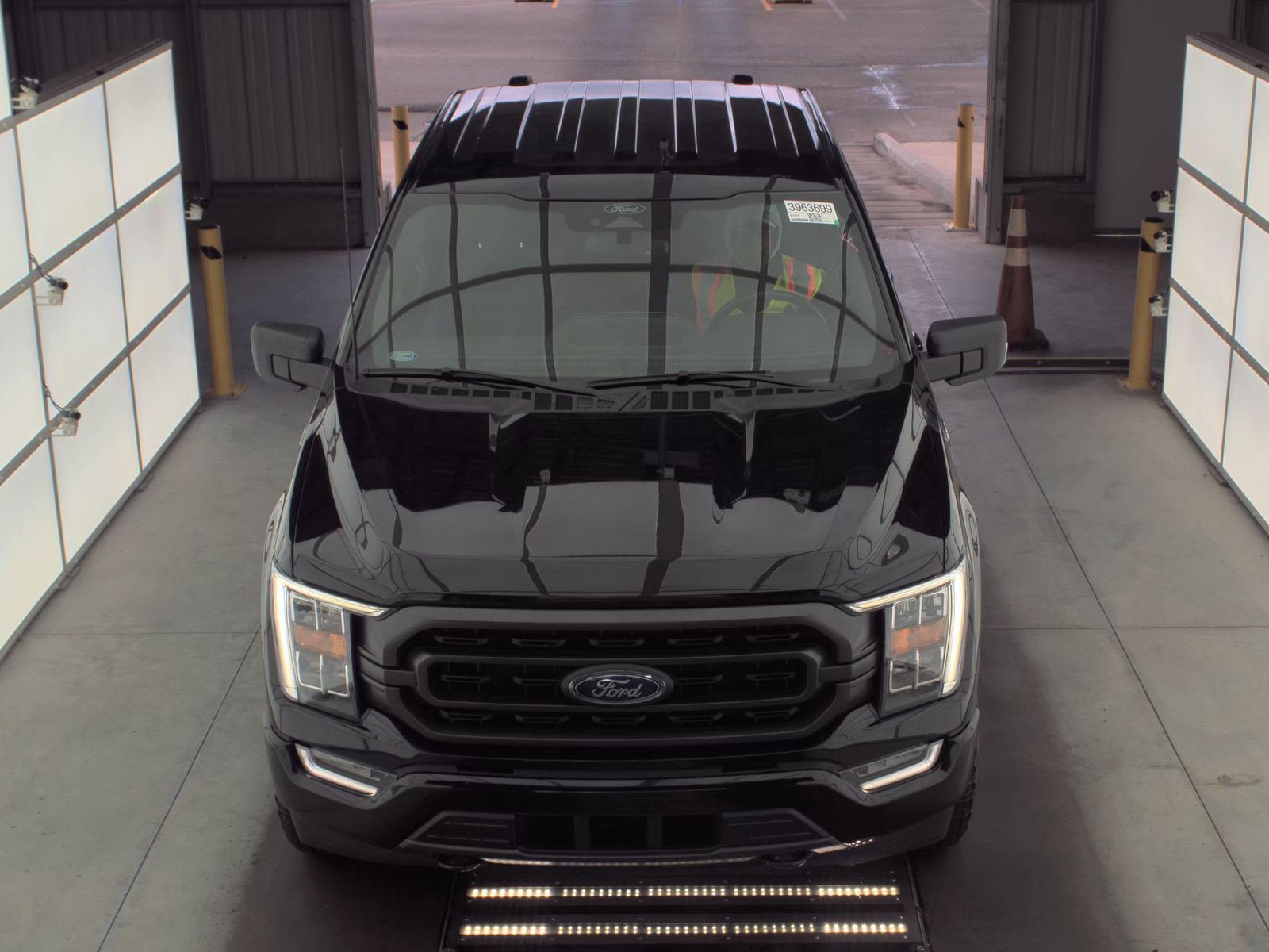 2022 Ford F-150 XLT AWD