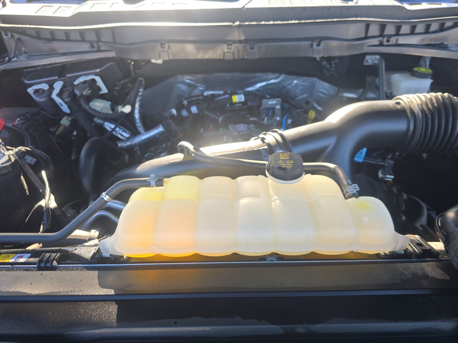 2023 Ford F-150 Lariat AWD