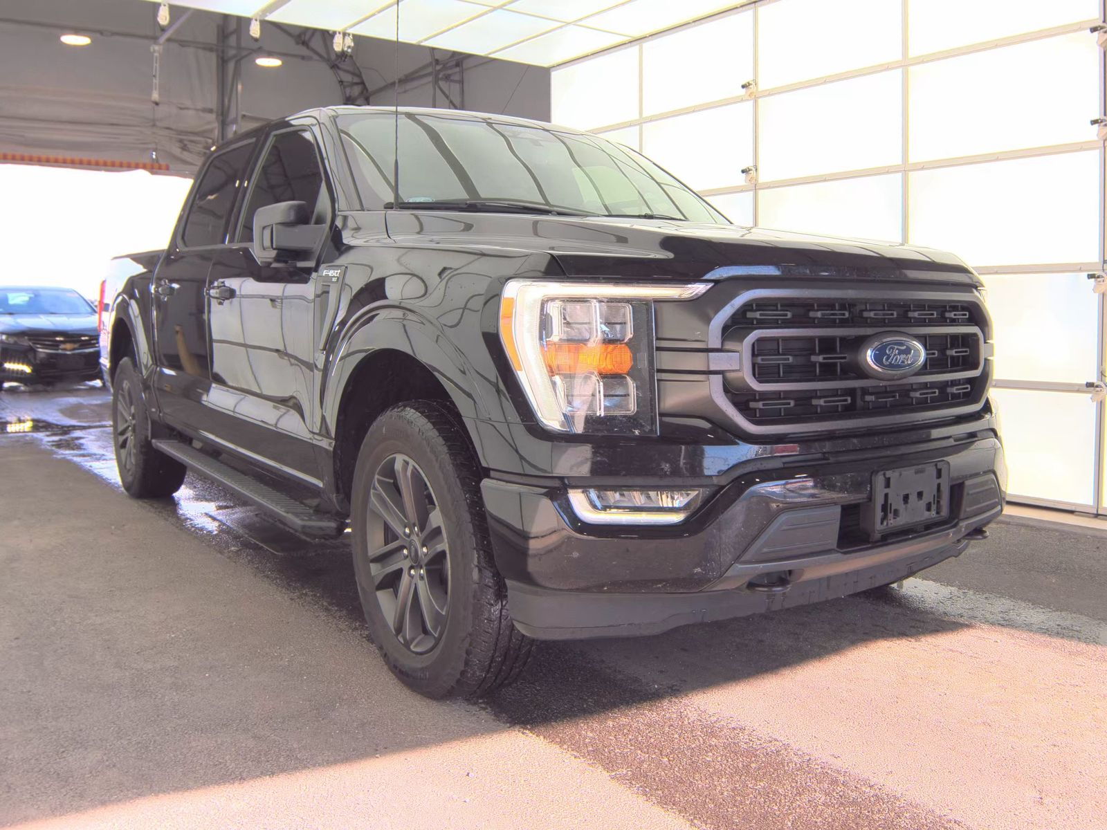 2022 Ford F-150 XLT AWD