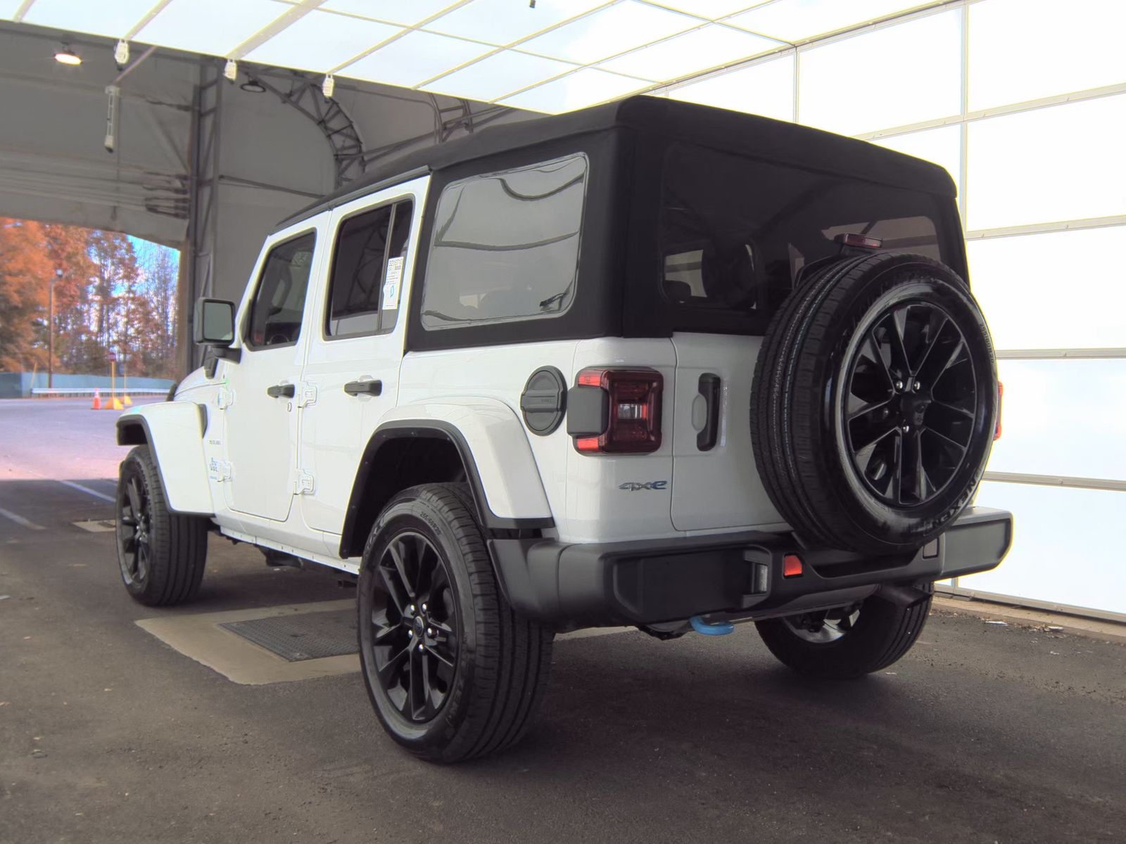 2024 Jeep Wrangler 4xe Sahara AWD