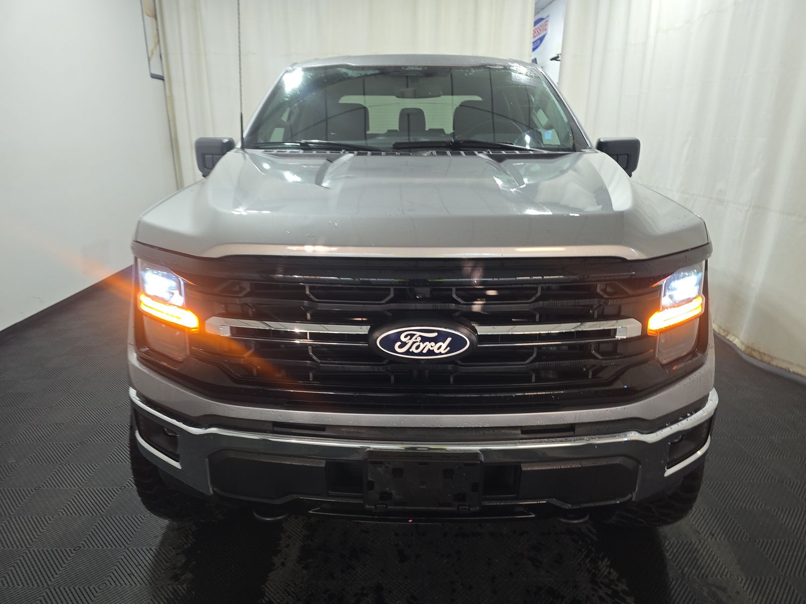 2024 Ford F-150 XLT AWD