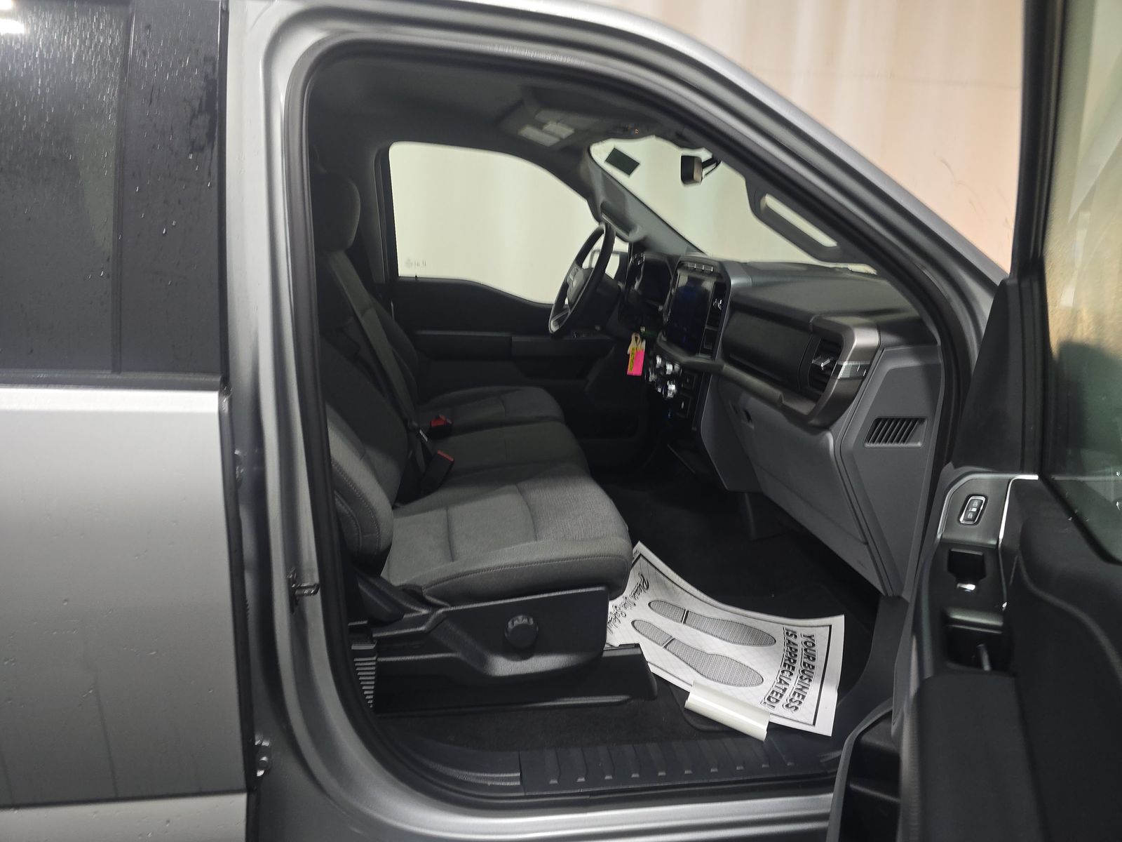 2024 Ford F-150 XLT AWD