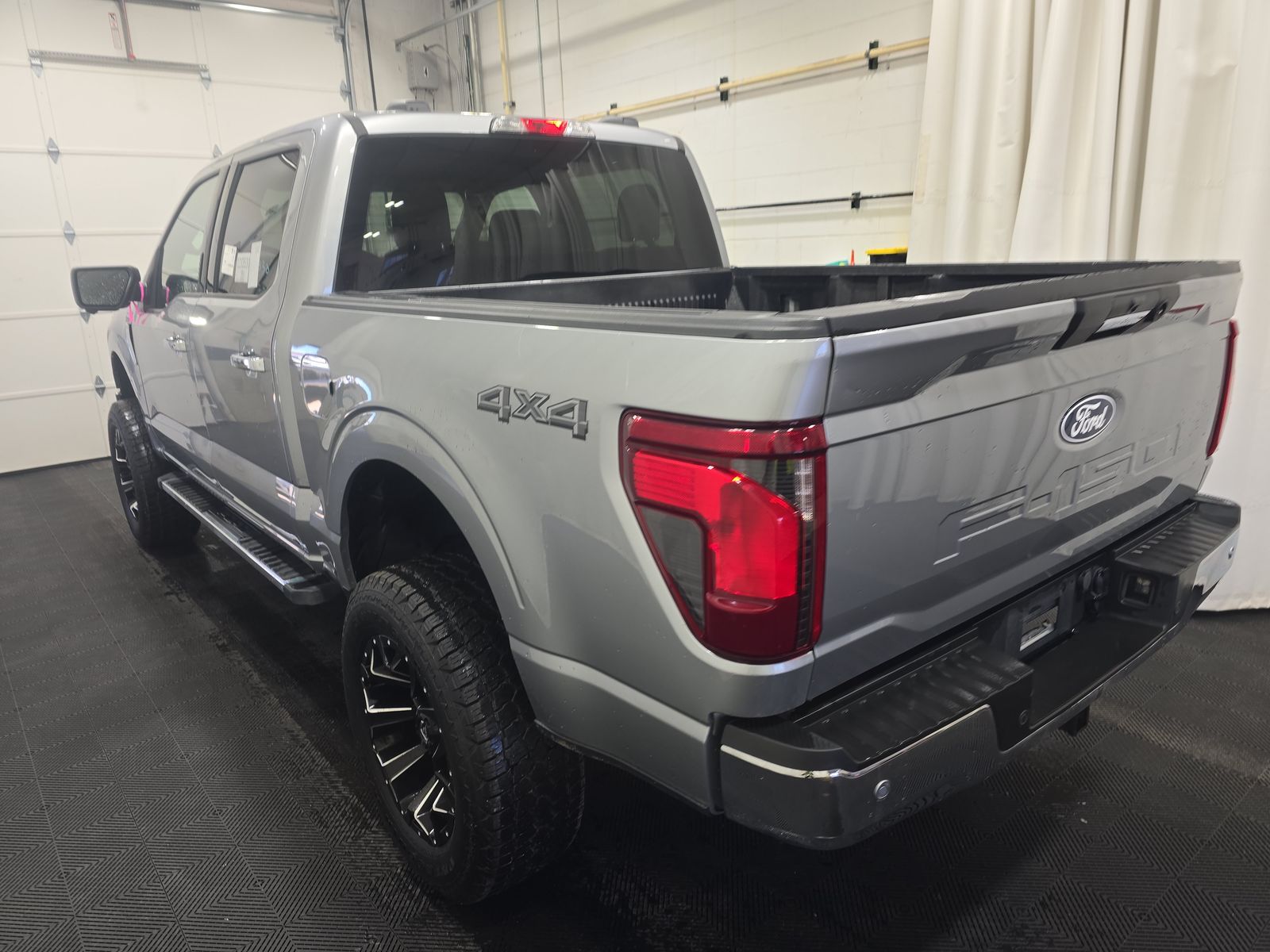 2024 Ford F-150 XLT AWD