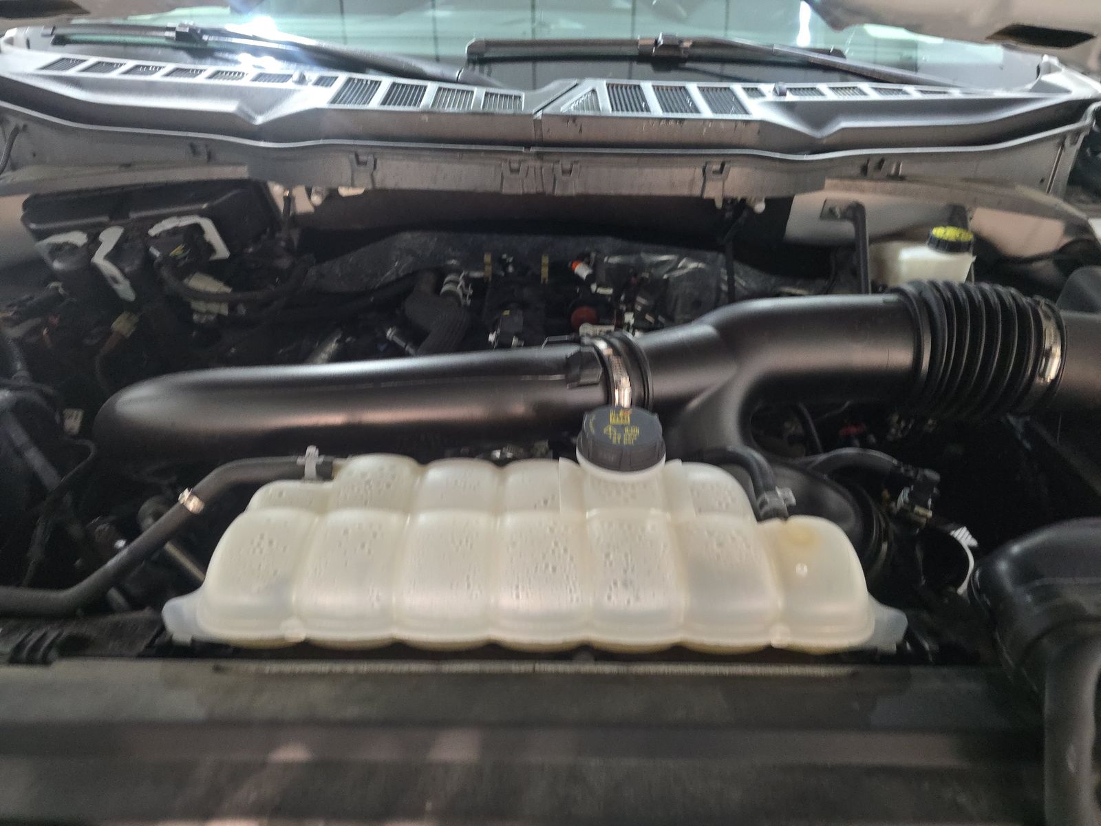 2024 Ford F-150 XLT AWD