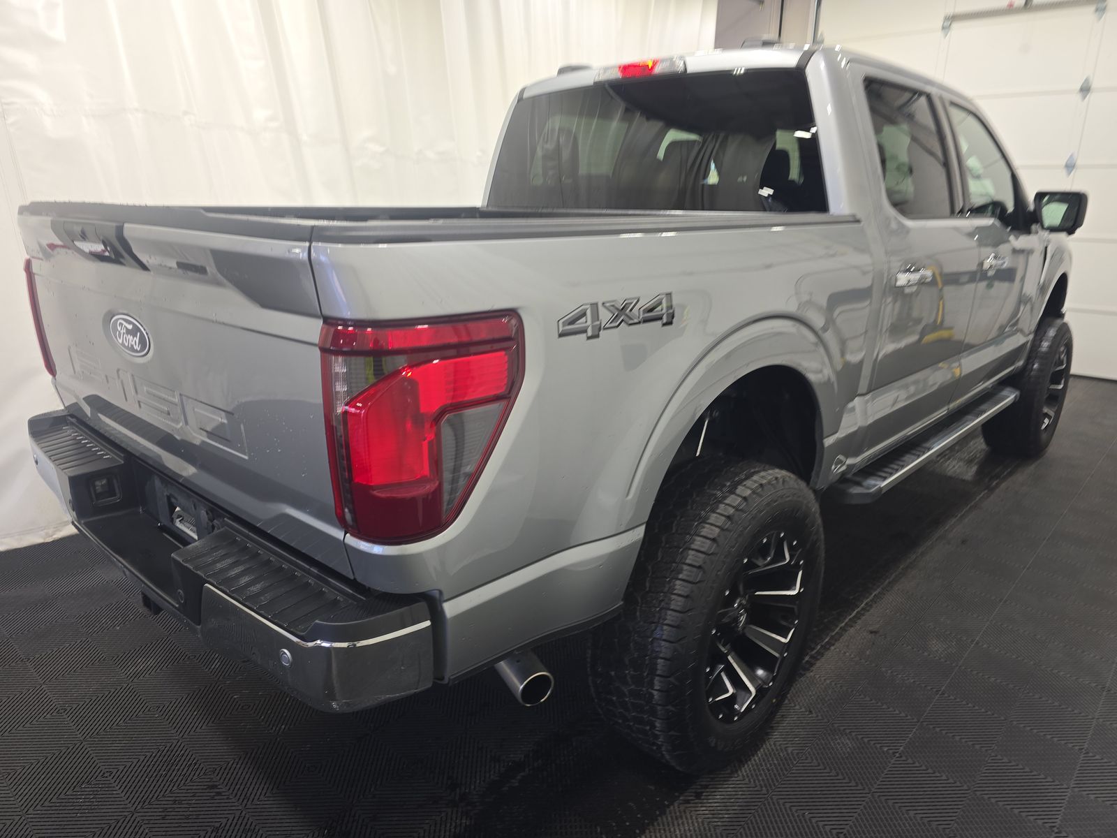 2024 Ford F-150 XLT AWD