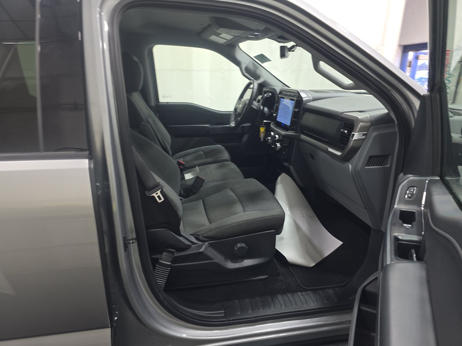 2024 Ford F-150 XLT AWD